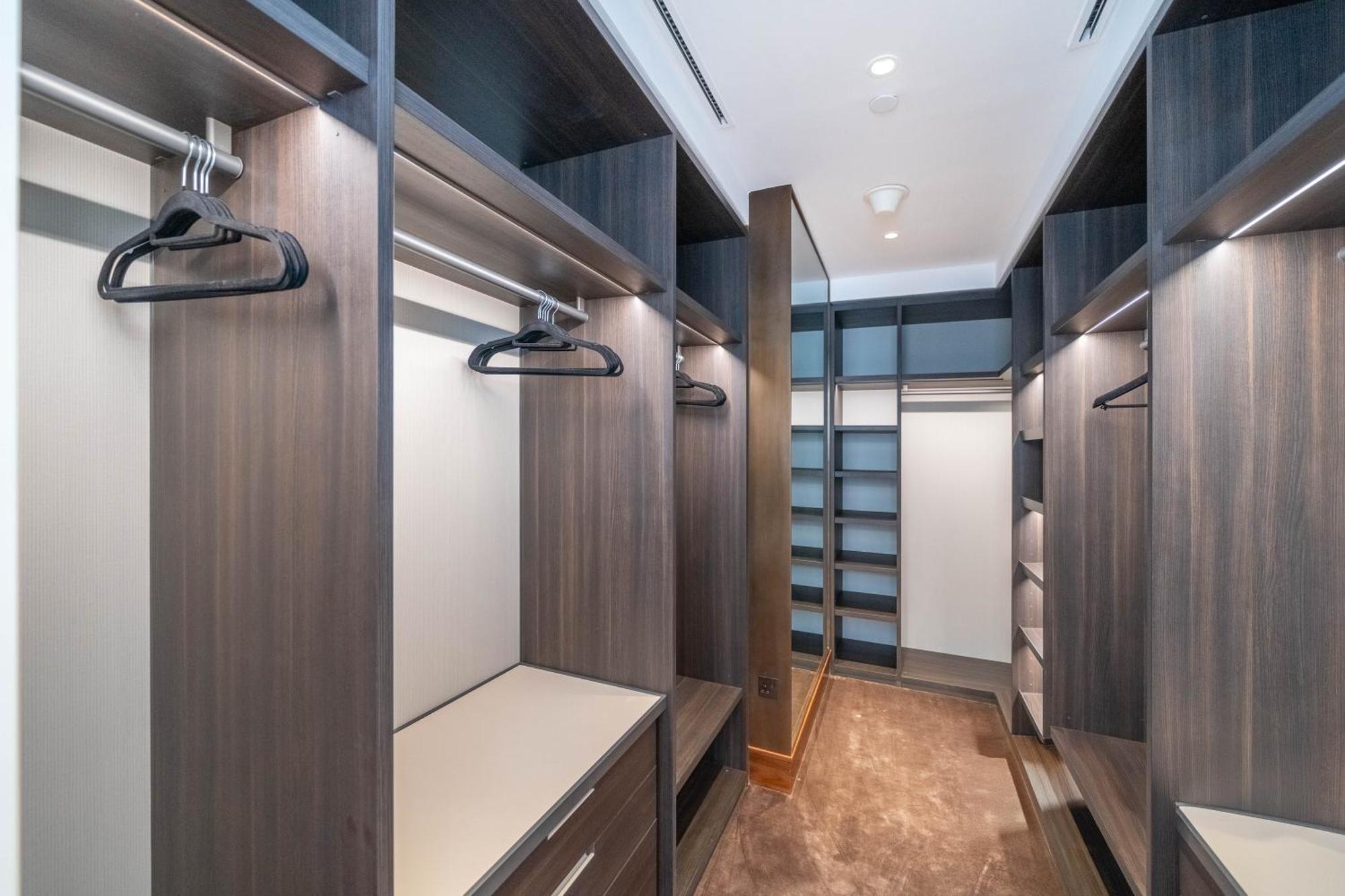 Lana By The Dorchester Collection - Glamorous Three Bedroom *
