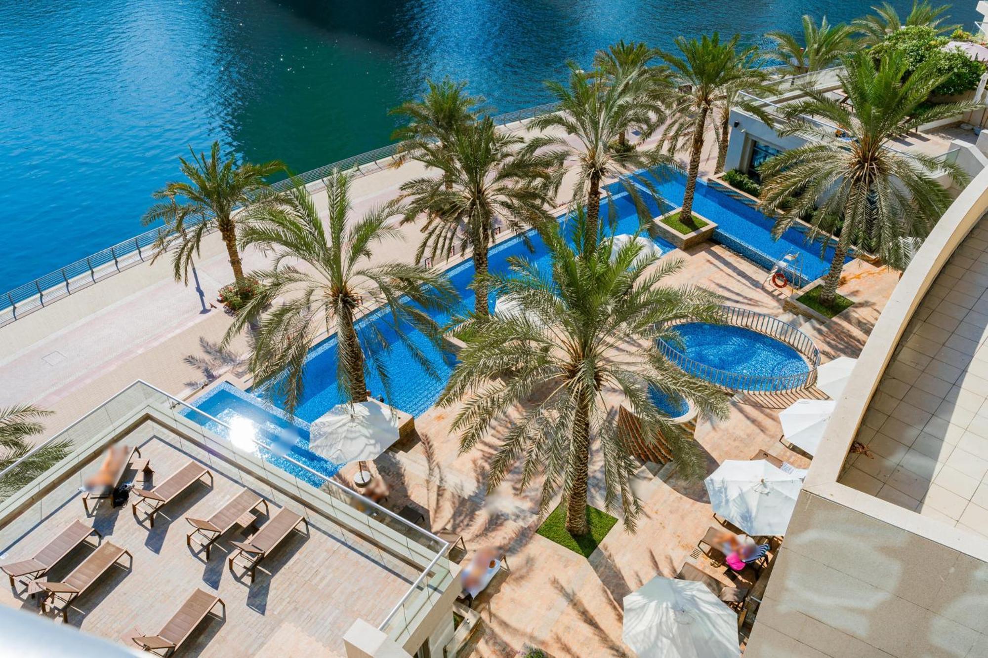 Chic 1Br Marina View Retreat Apartment