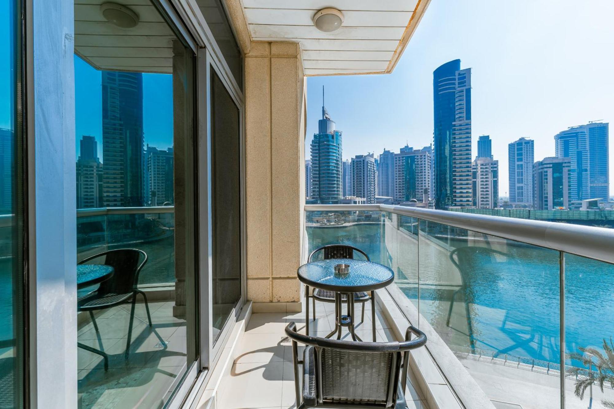 Chic 1Br Marina View Retreat Apartment Dubai