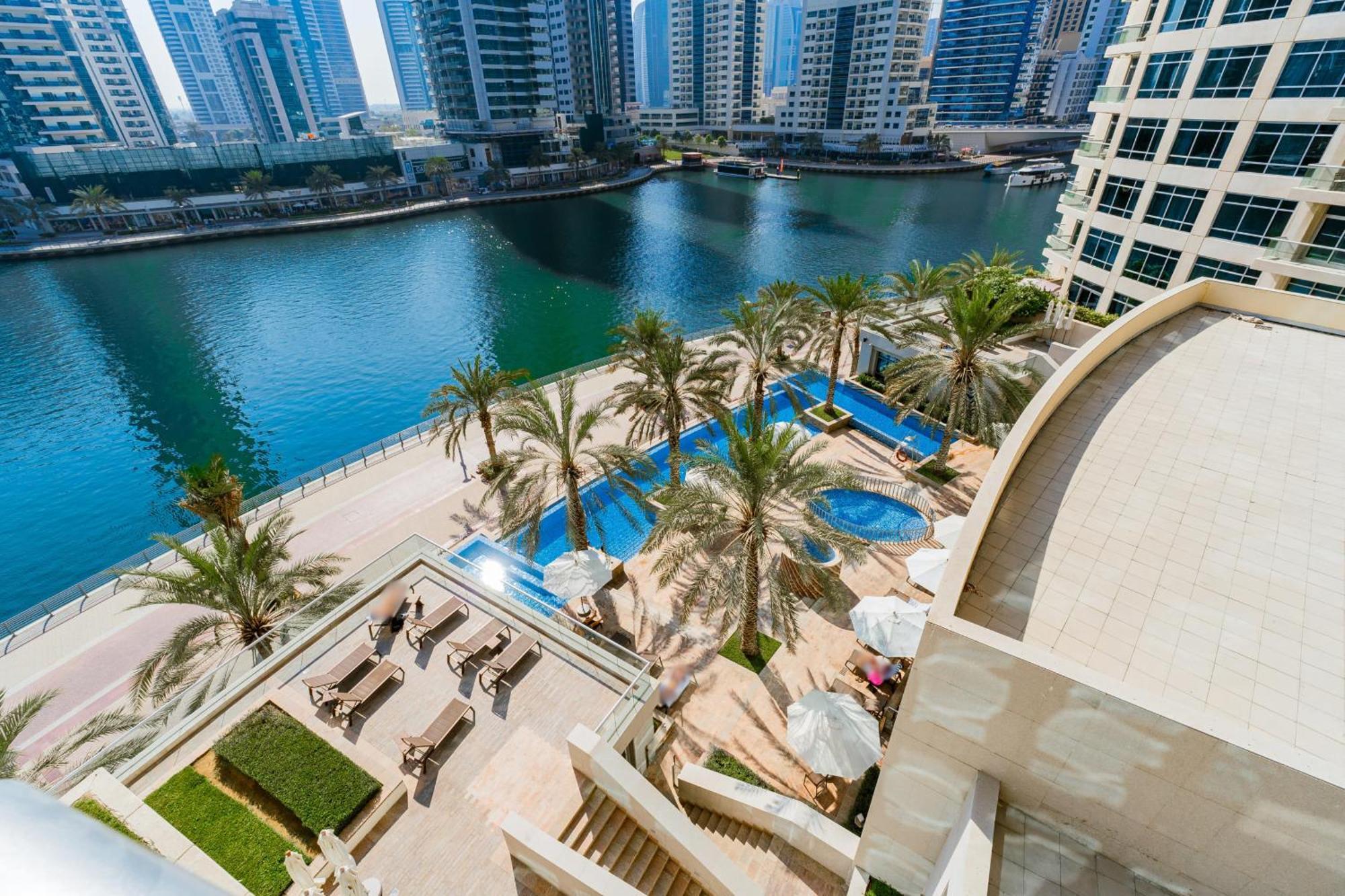 Chic 1Br Marina View Retreat *