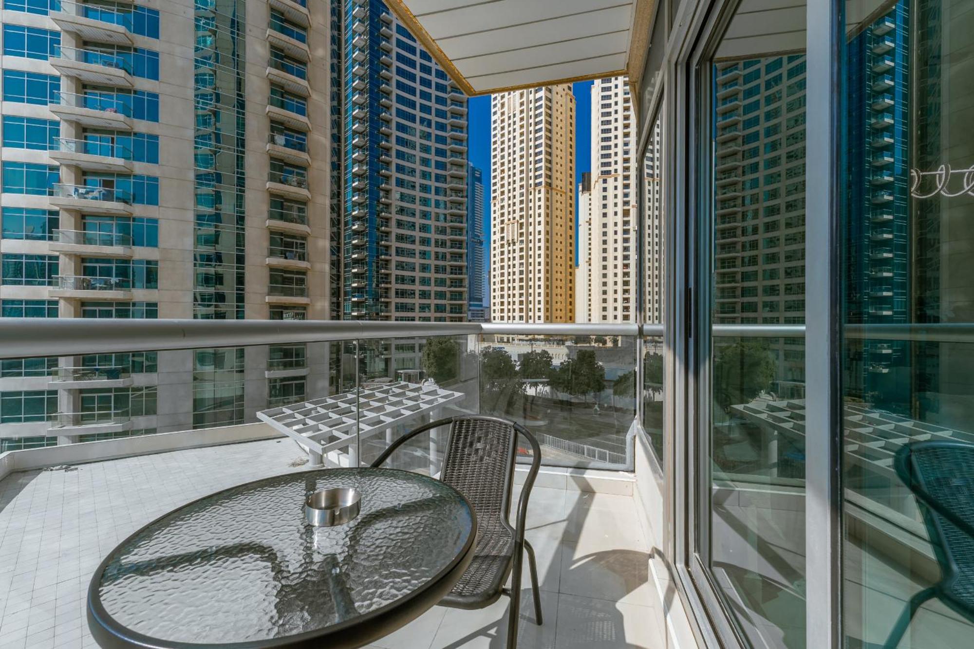 Chic 1Br Marina View Retreat Apartment *