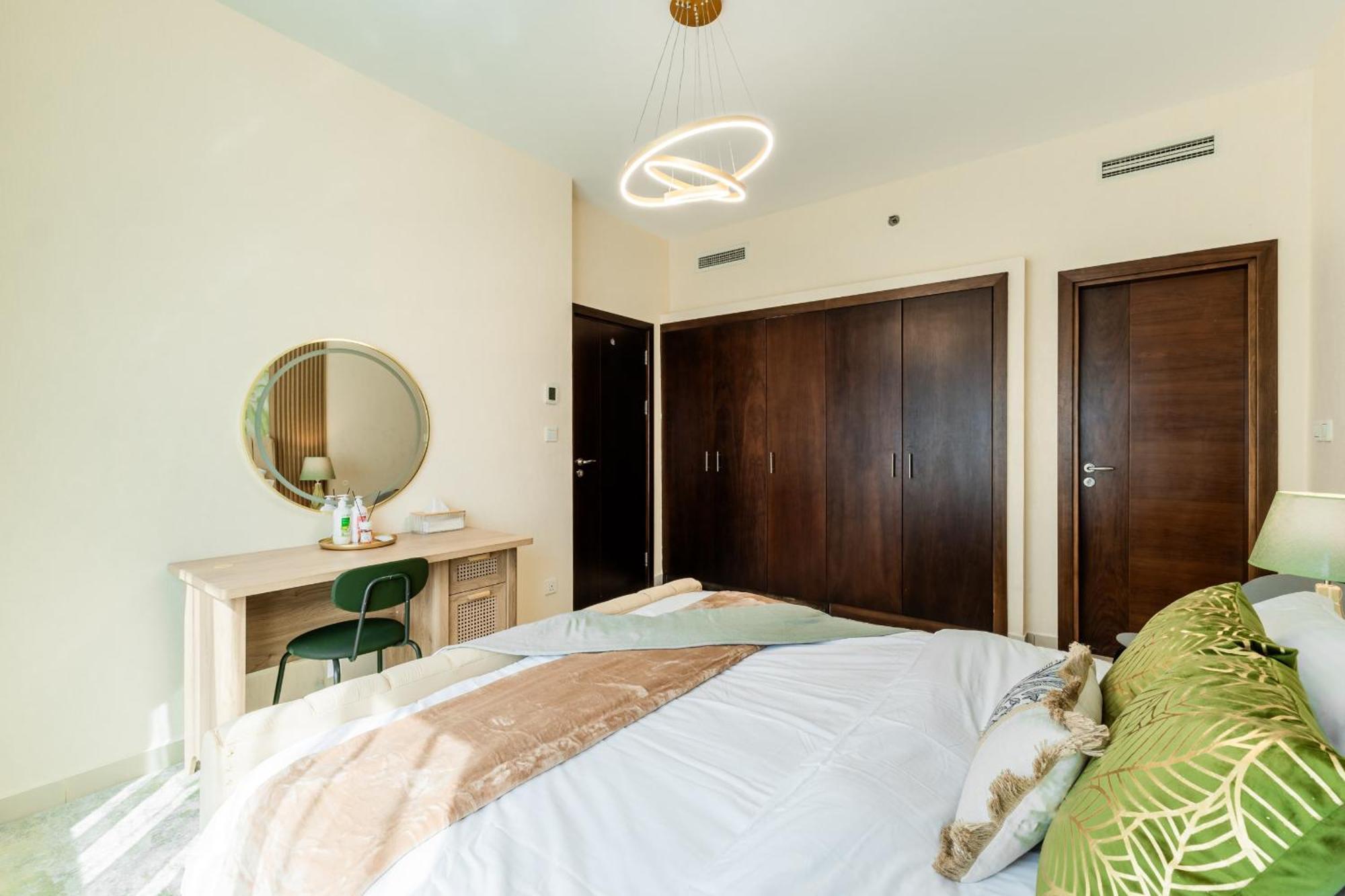 Apartment Chic 1Br Marina View Retreat Dubai