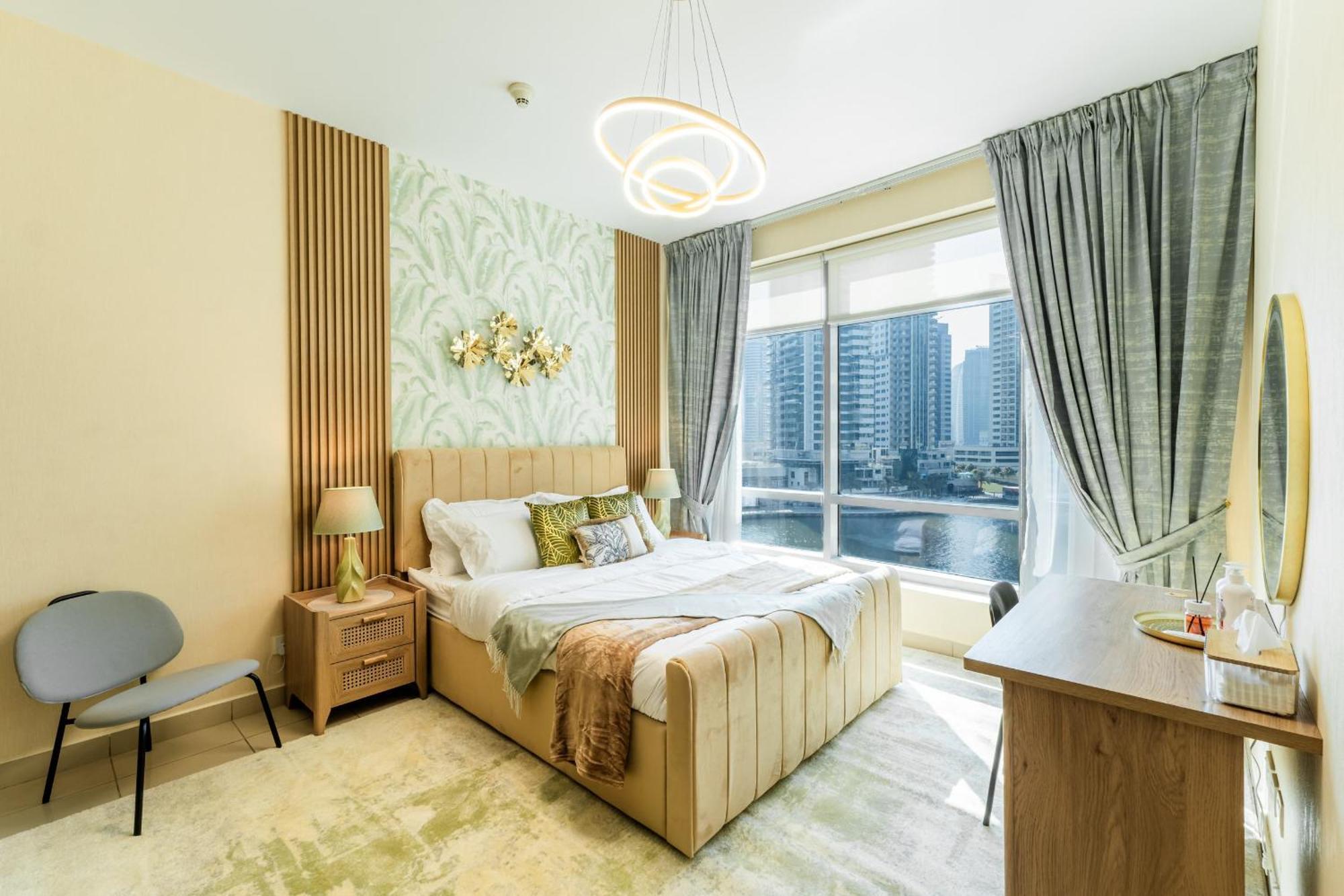 Chic 1Br Marina View Retreat Apartment Dubai