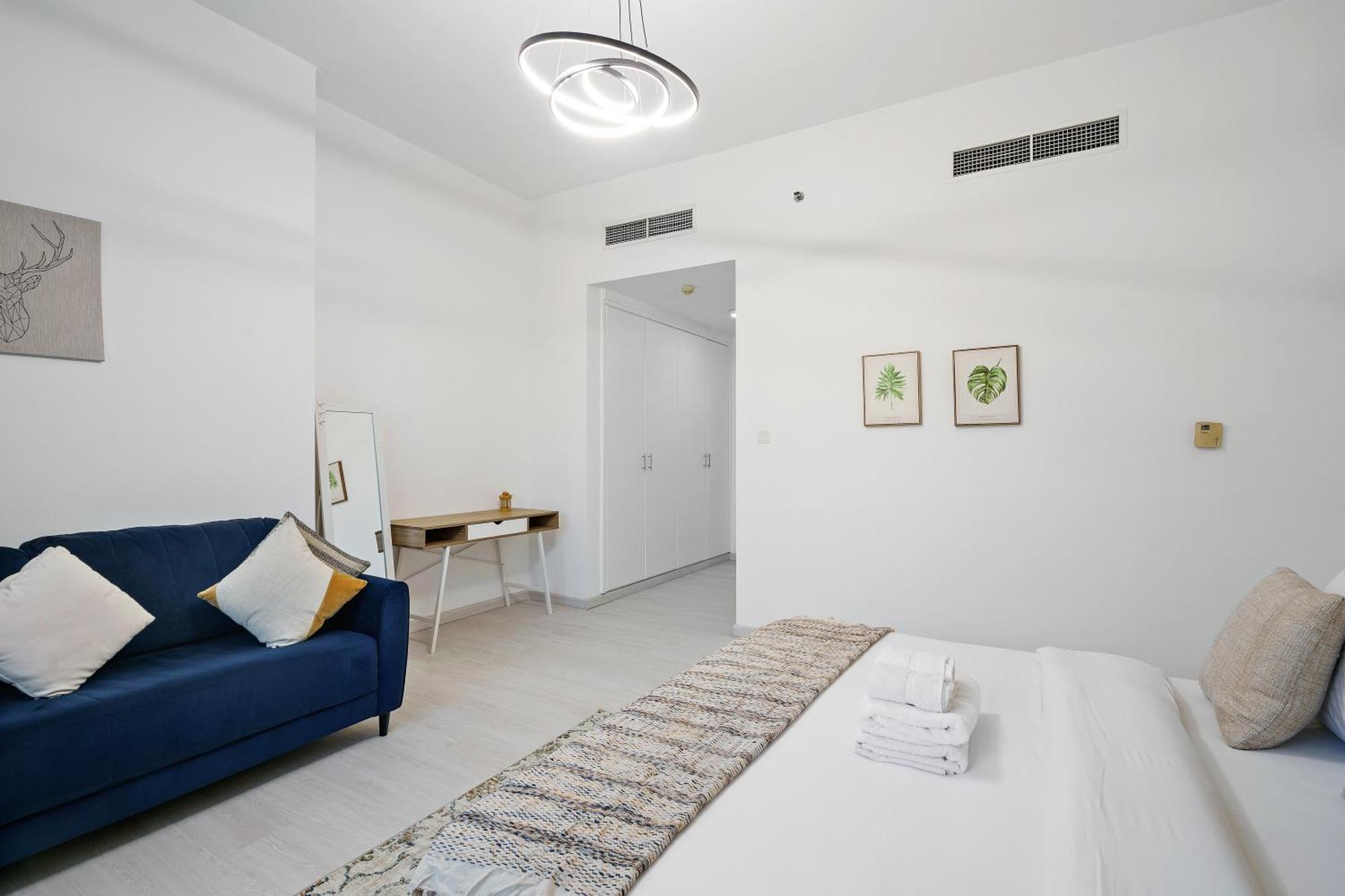 3br In Marina 10 Min To Jbr * Dubai