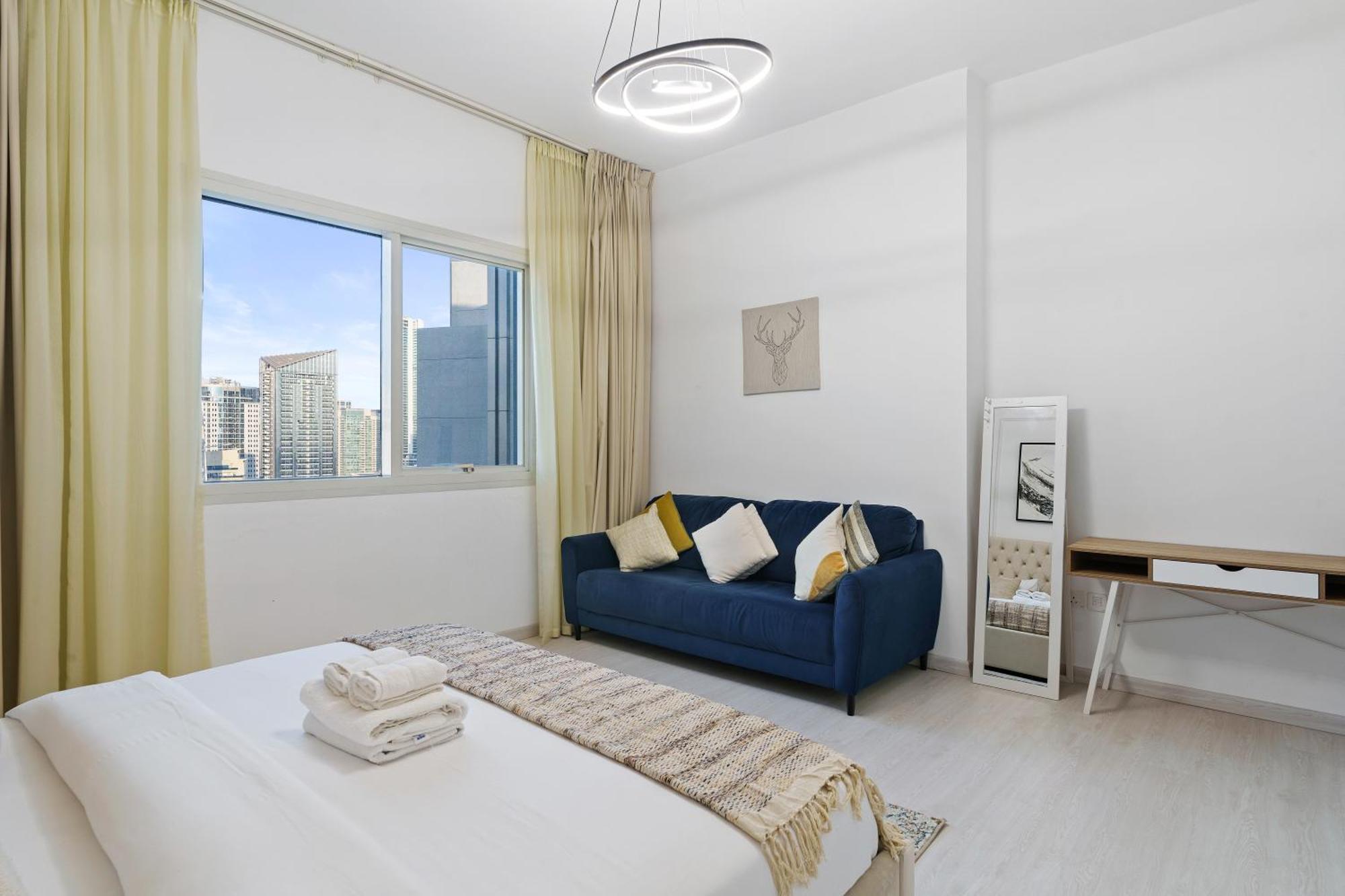 Apartment 3br In Marina 10 Min To Jbr Dubai