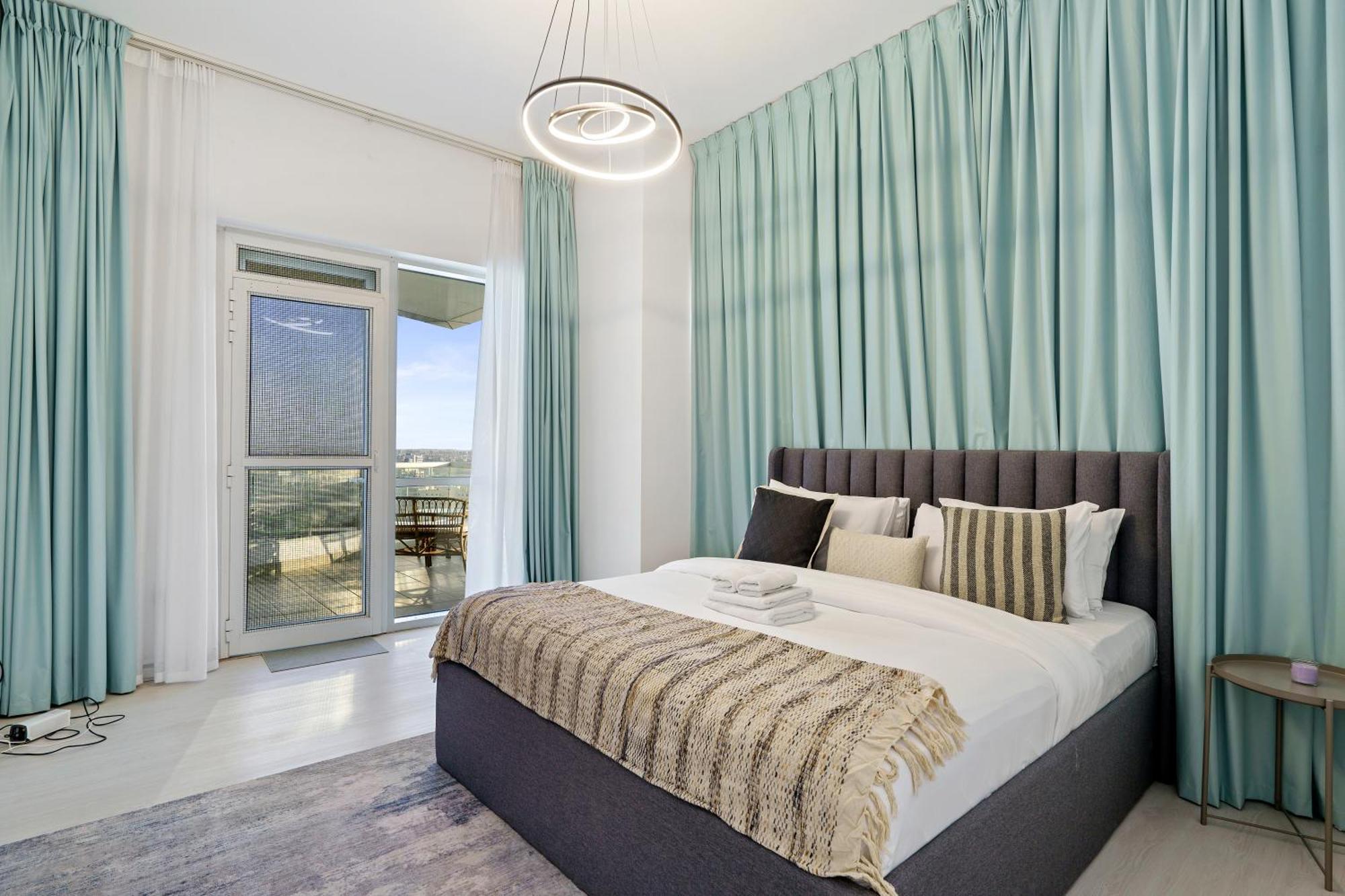 3br In Marina 10 Min To Jbr Apartment *