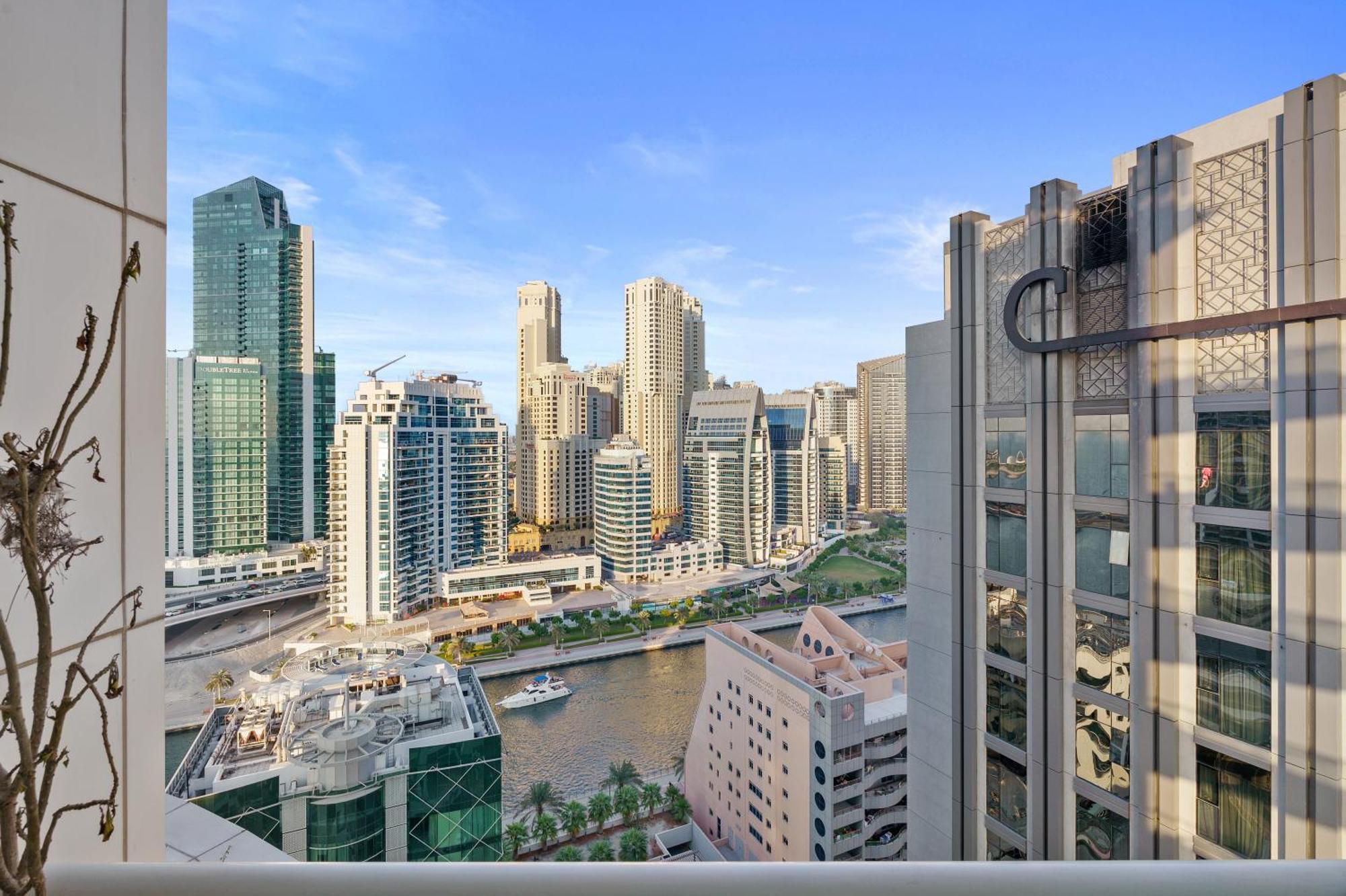 3br In Marina 10 Min To Jbr Apartment