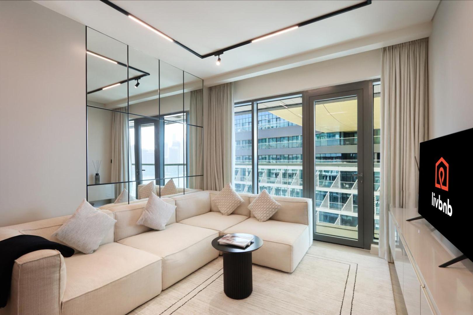Livbnb-upgraded 2br With Iconic Marina Views Apartment *
