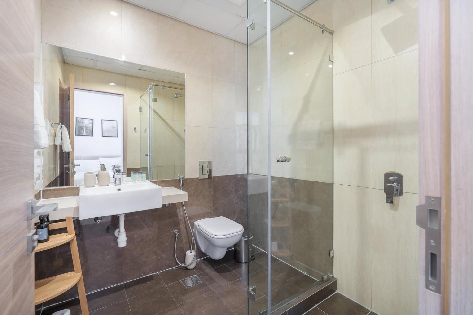 1 Bed Flat That Sleeps 4 In Al Jaddaf Dubai