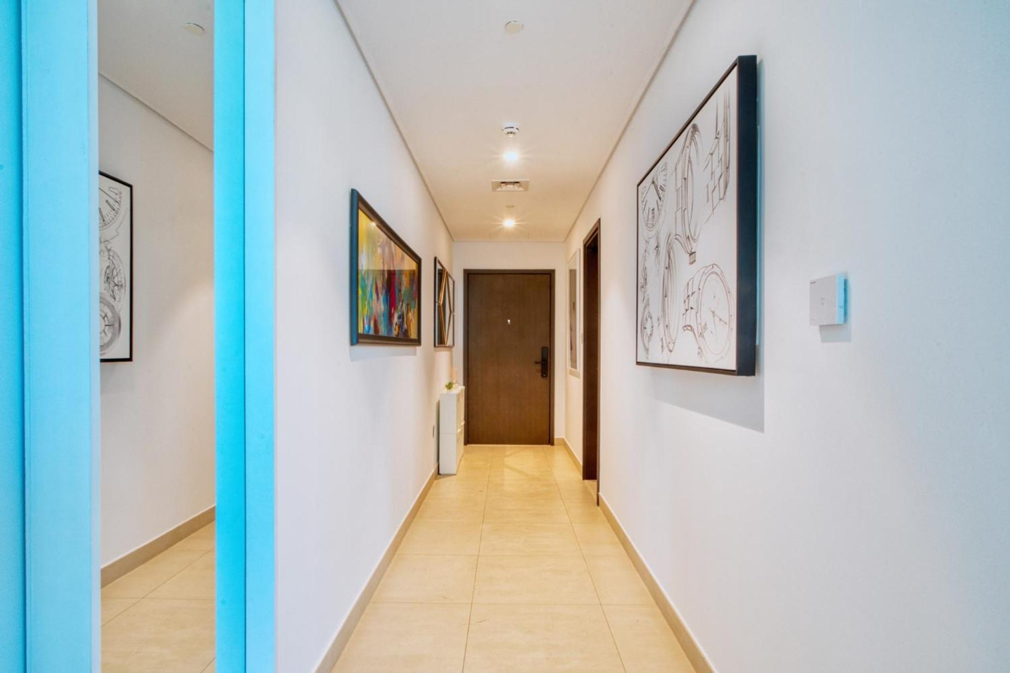 Apartment Classy Downtown Bliss With Mall Access Dubai