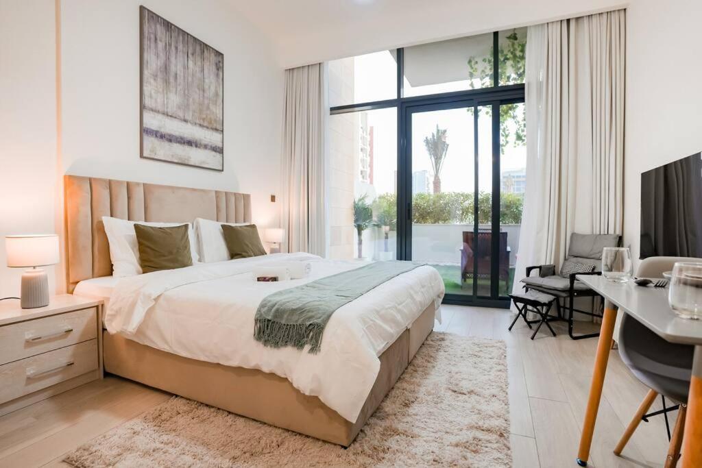 Cozy With Garden Views In Nad Al Sheba Apartment Dubai