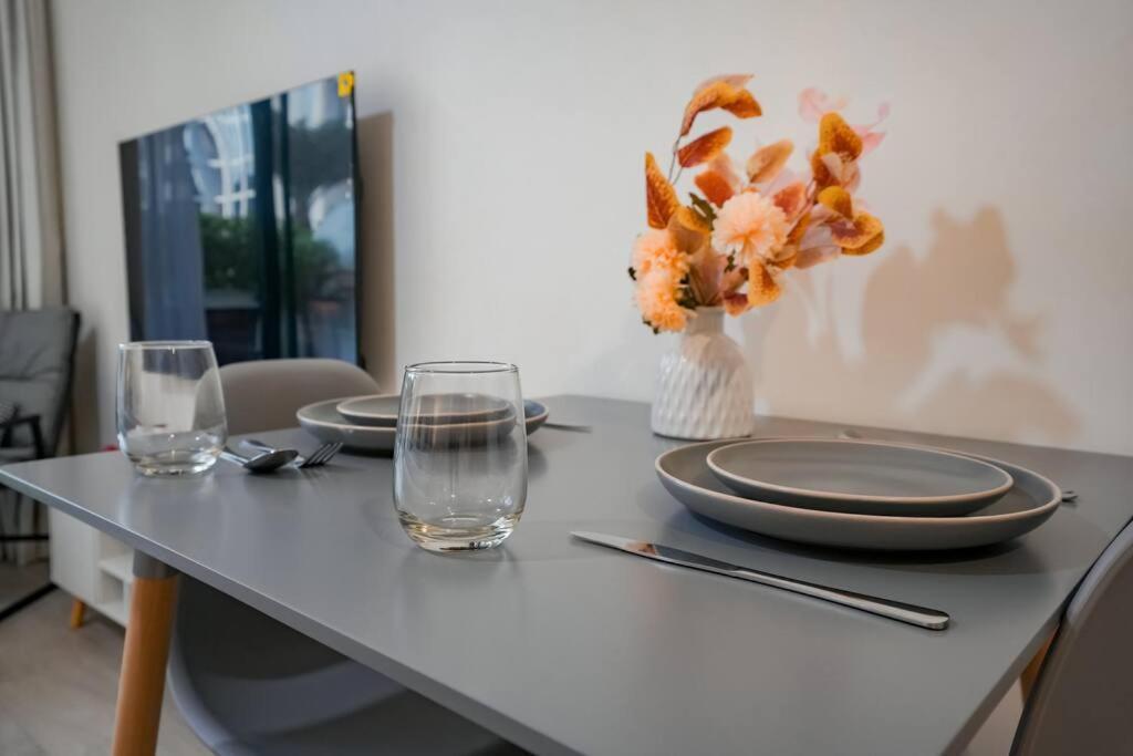 Cozy With Garden Views In Nad Al Sheba * Dubai