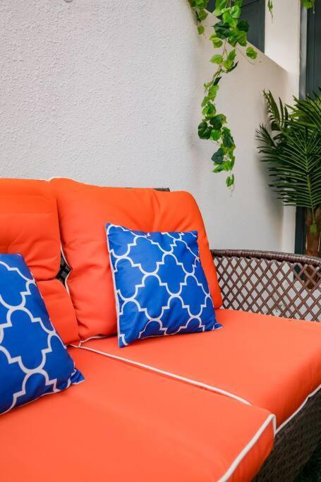 Apartment Cozy With Garden Views In Nad Al Sheba