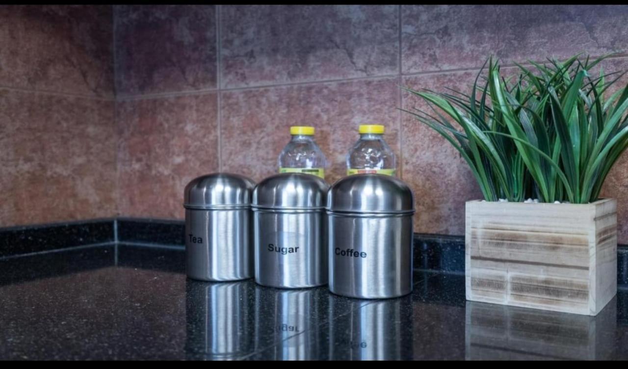 Apartment Hamilton Residence - Luxury 1Br Best Canal View - Business Bay
