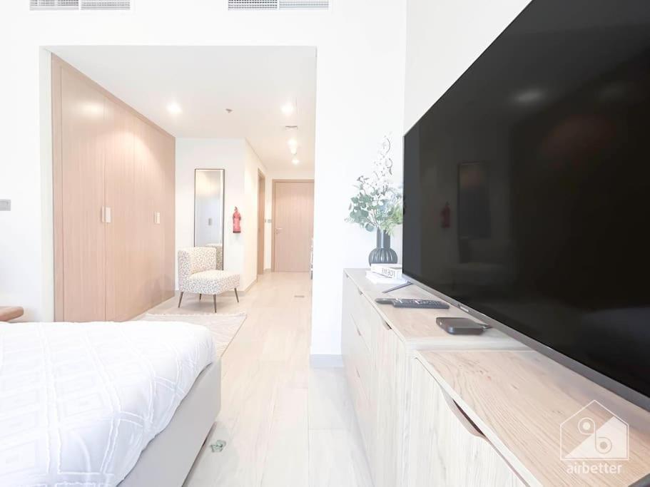 Elegant In Meydan Balcony & Stunning Views Apartment *