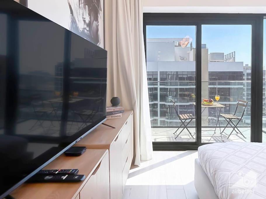 Elegant In Meydan Balcony & Stunning Views Apartment *