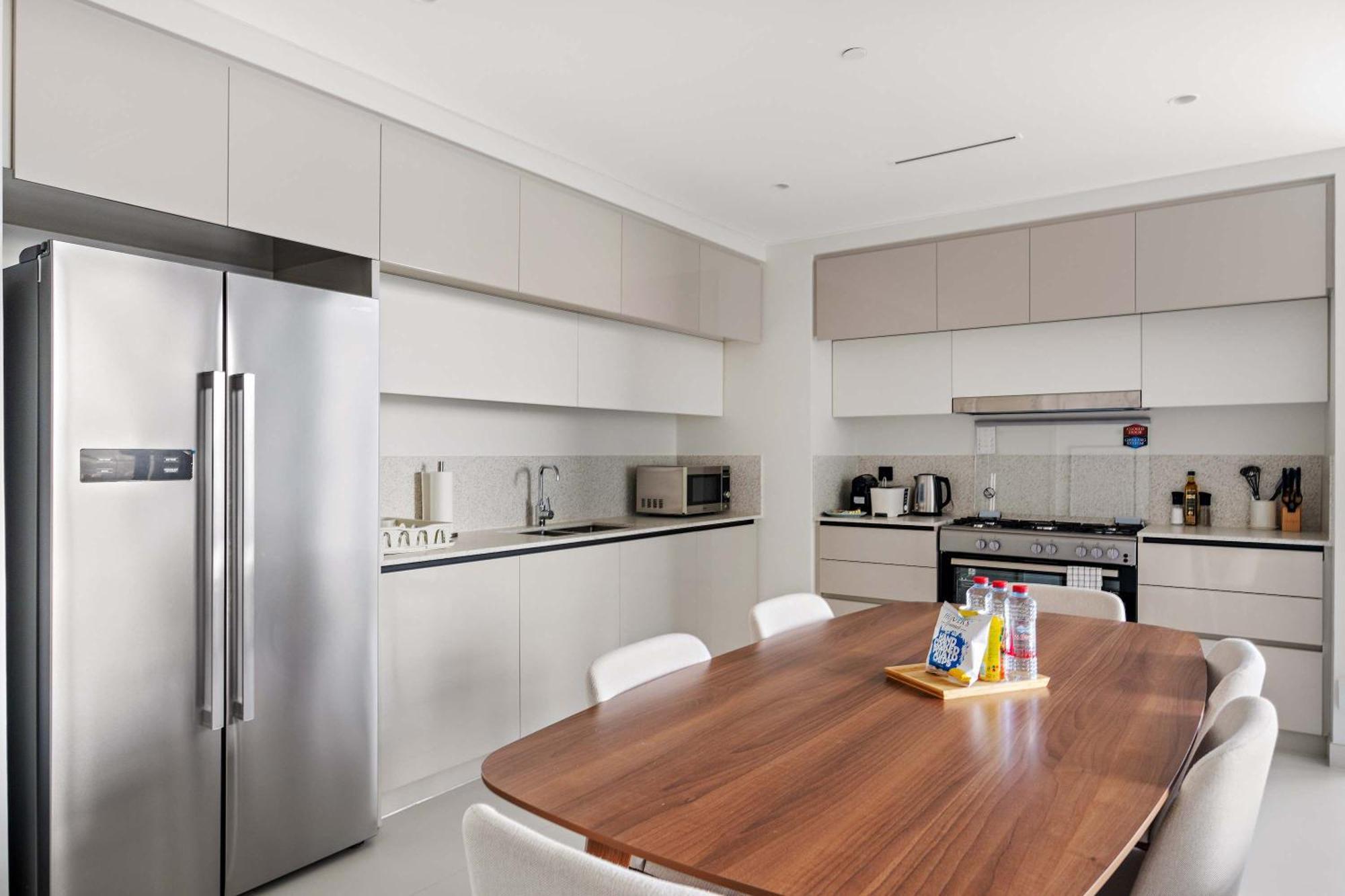 Apartment Silkhaus Harbor View 3br In Marina Vista Dubai