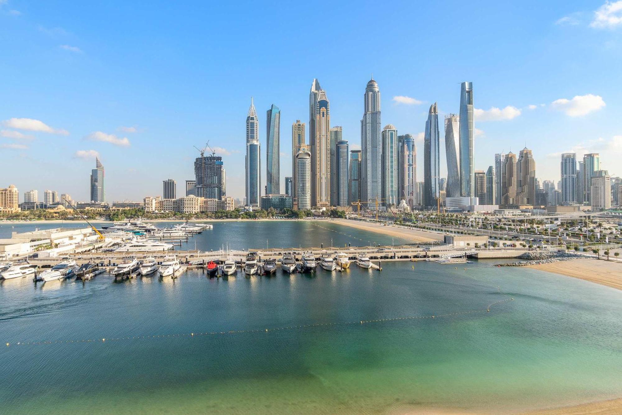 Apartment Silkhaus Harbor View 3br In Marina Vista Dubai
