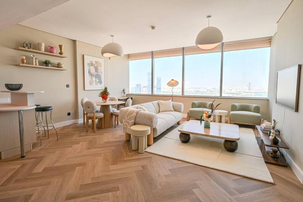 Casa Boucle An Urban Sanctuary In Difc 1br Dubai