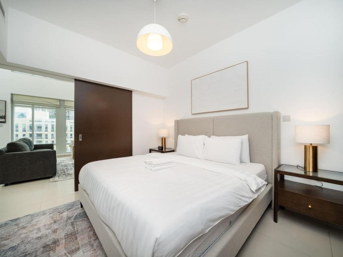 Apartment Elegant 2 Bed Downtown Duplex - Prime Location Dubai