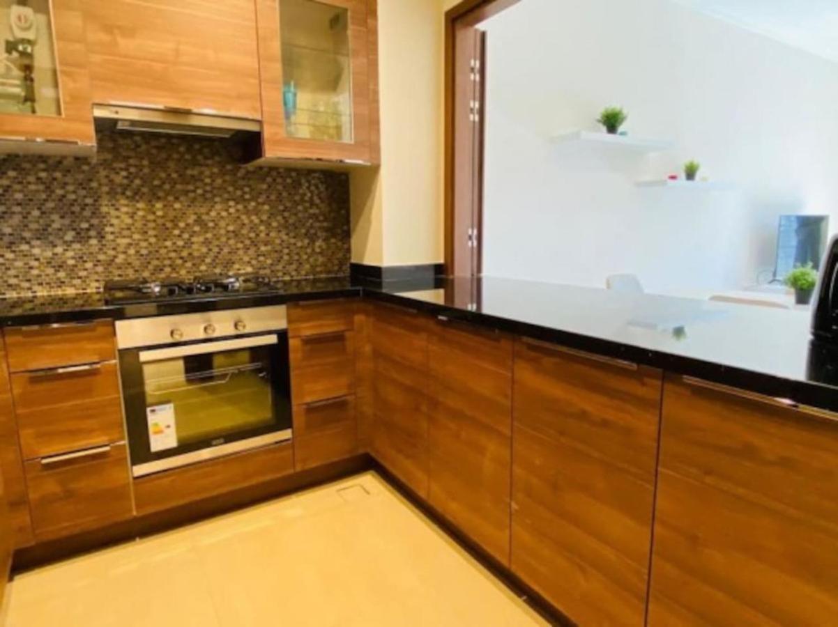 Stylish One-bedroom In Al Badr Apartment *