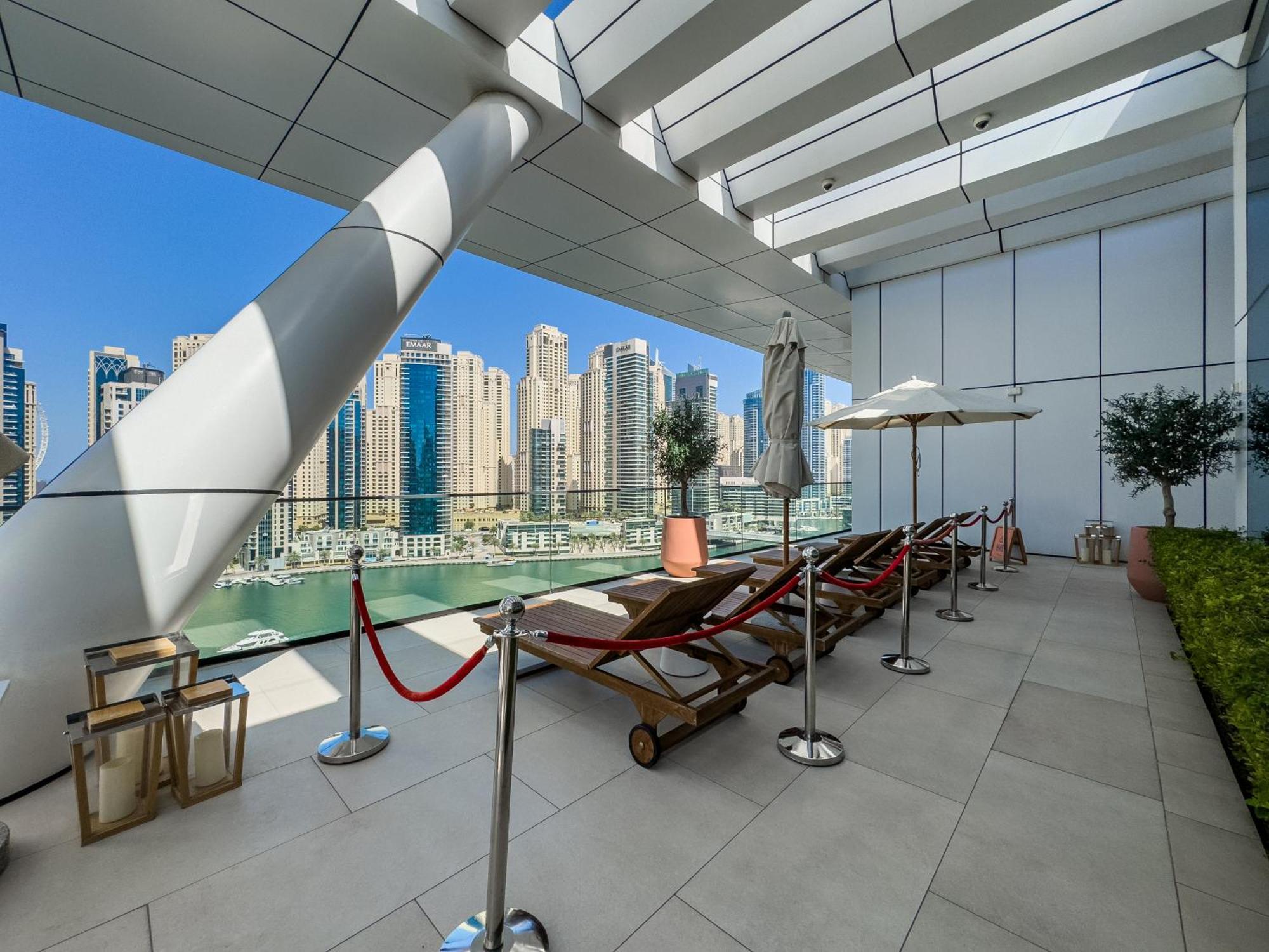 Apartment Vida Marina & Yacht Club With Starbucks Below *