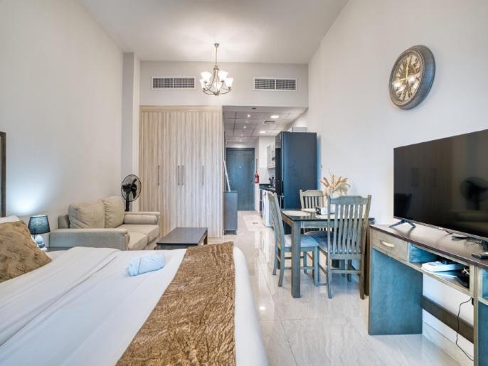 Luxury In Business Bay With Canal View - 1906
