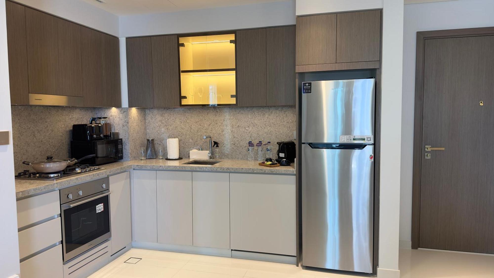 1br Grand Bleu T2 In Emaar Front By Vibel Apartment