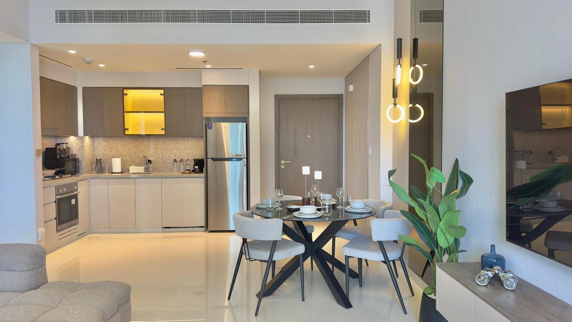 Apartment 1br Grand Bleu T2 In Emaar Front By Vibel Dubai