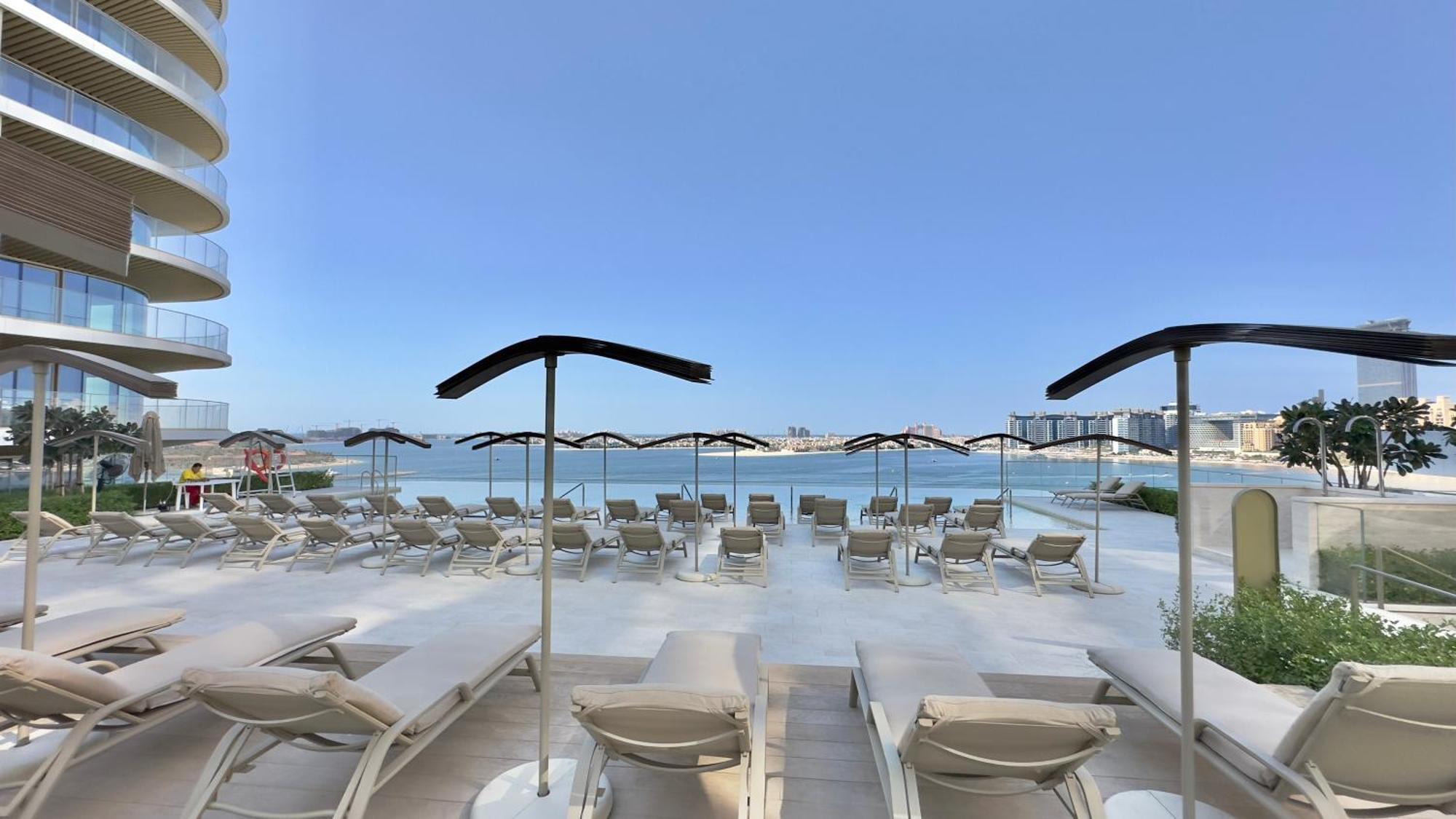 1br Grand Bleu T2 In Emaar Front By Vibel *
