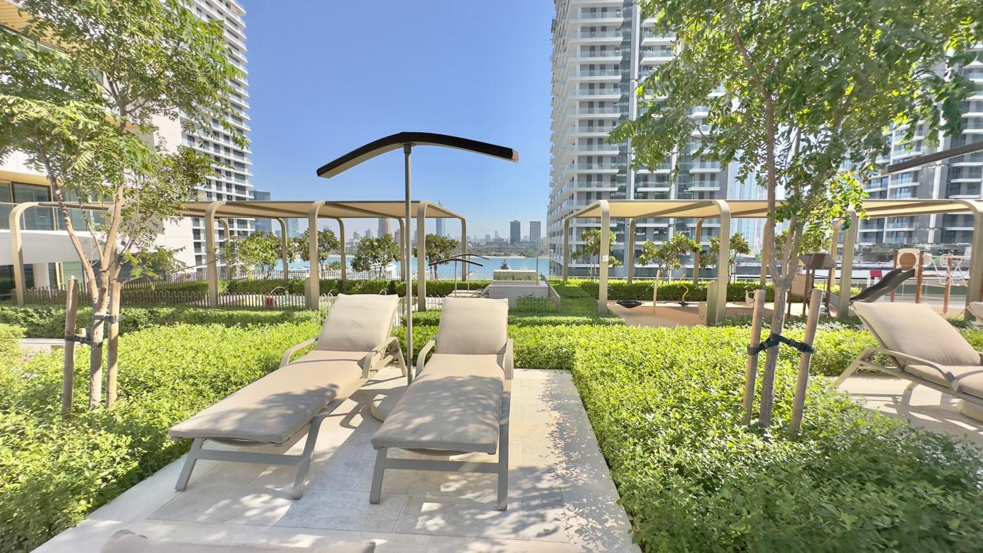 1br Grand Bleu T2 In Emaar Front By Vibel Apartment Dubai