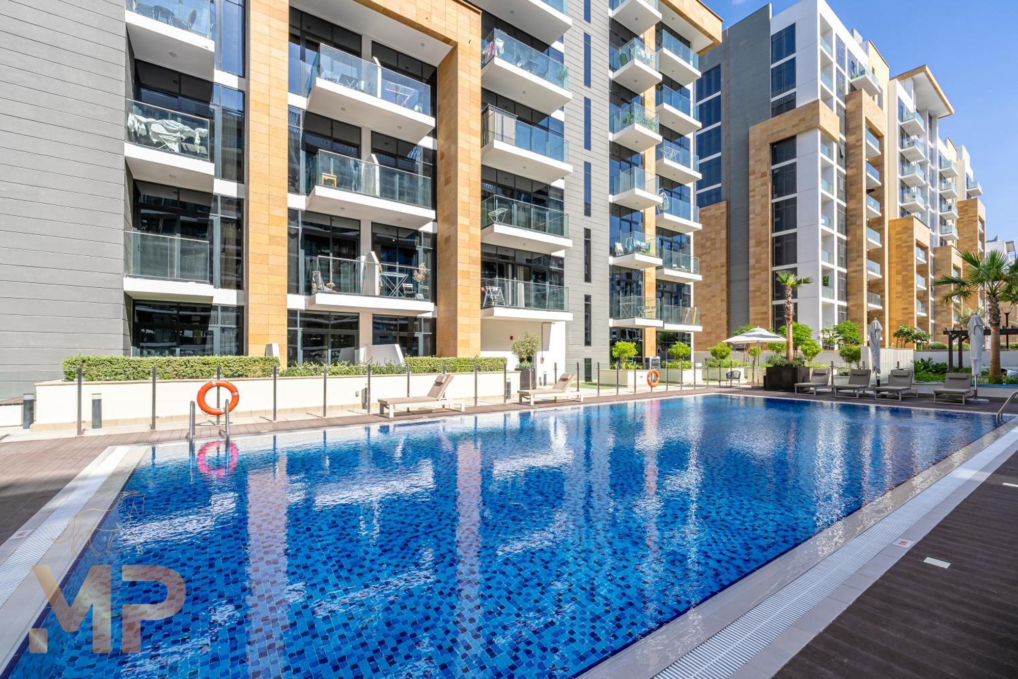 Apartment Marcopolo - Chic Huge Balcony & Top-notch Amenities *
