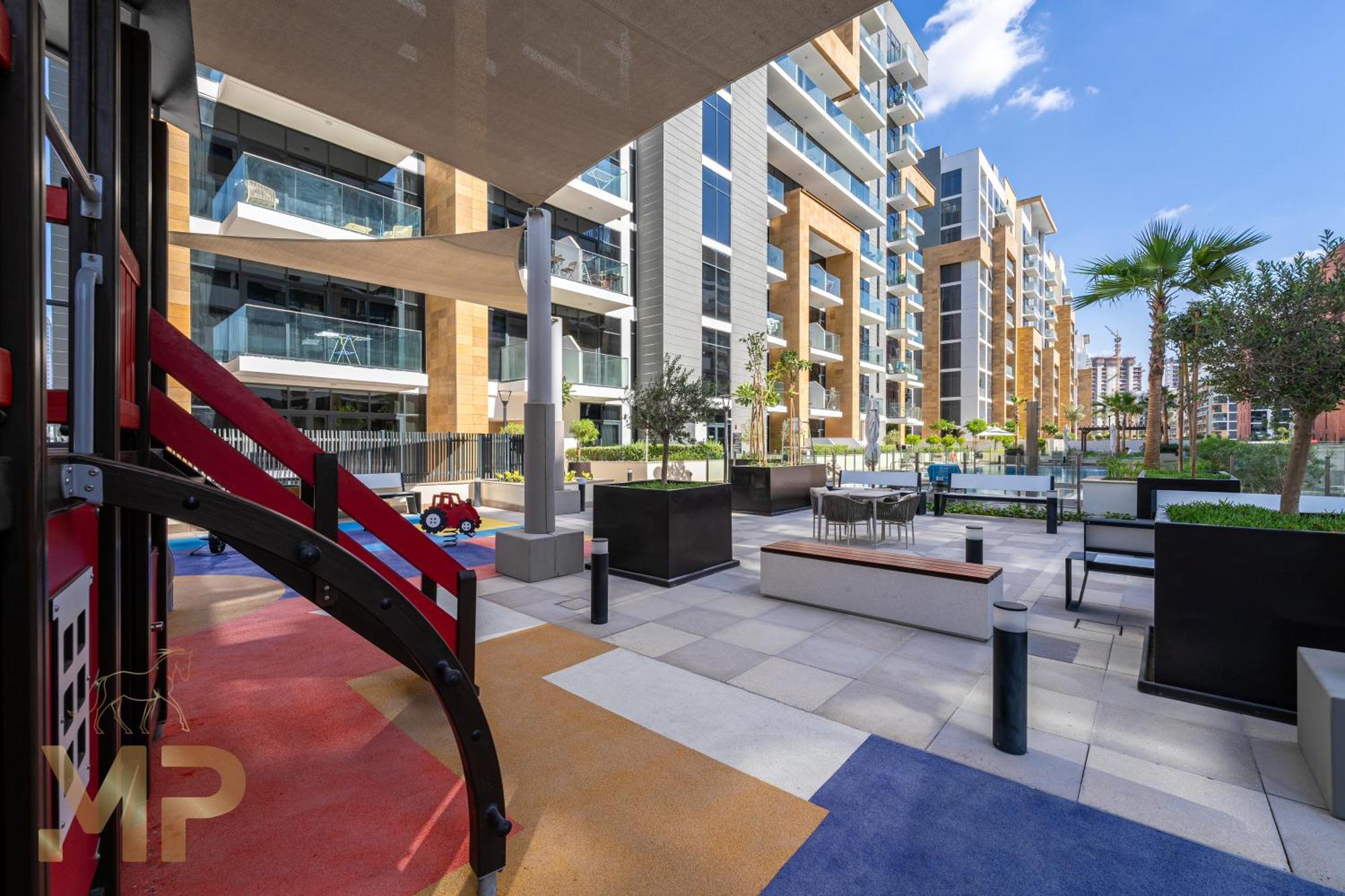 Marcopolo - Chic Huge Balcony & Top-notch Amenities