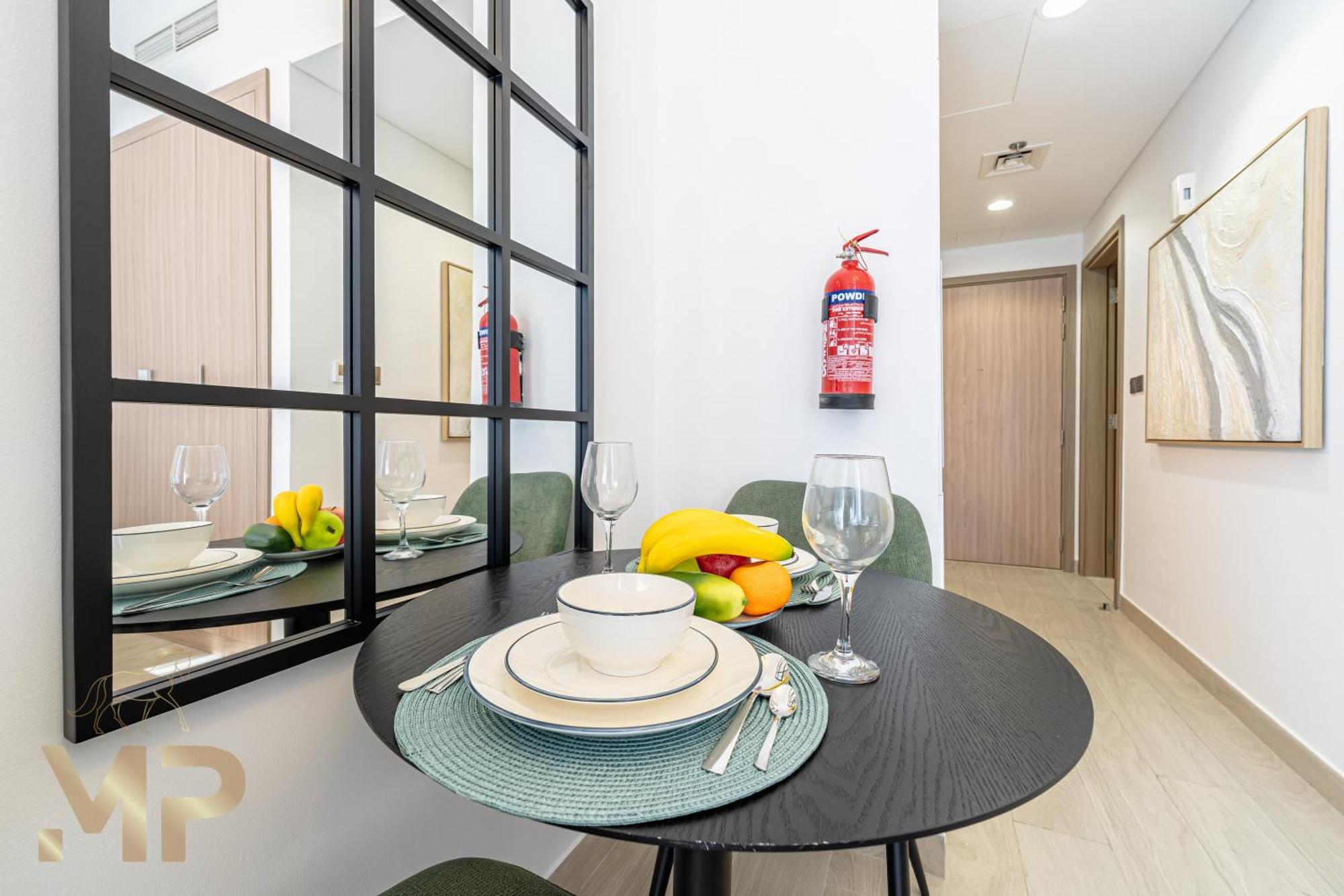 Apartment Marcopolo - Chic Huge Balcony & Top-notch Amenities Dubai