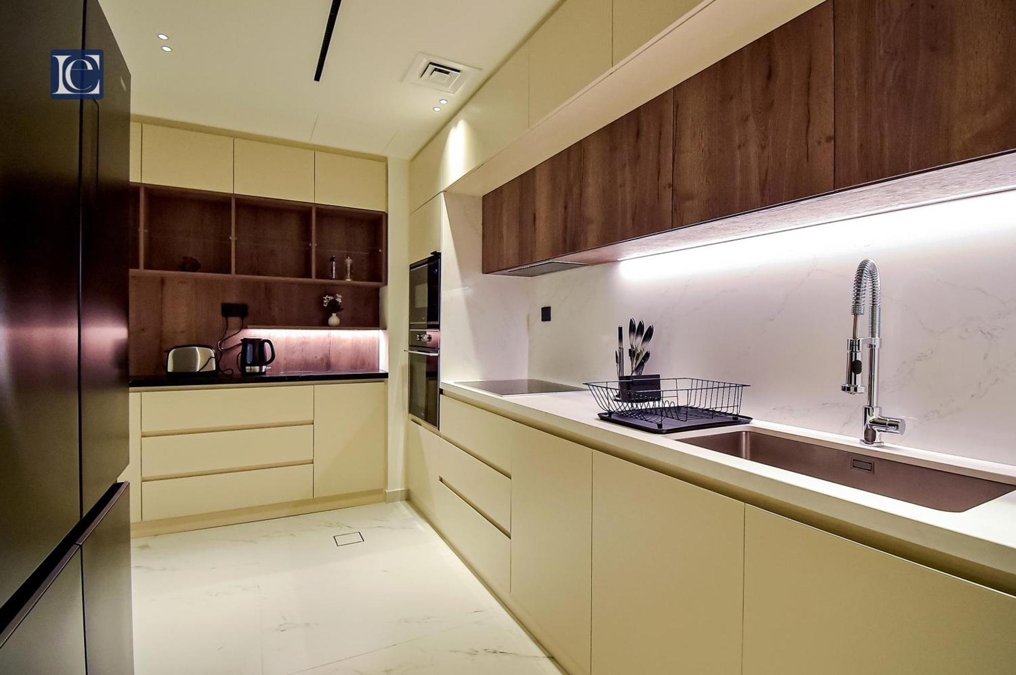 Luxury Escapes - Spacious 3br Maids View Apartment Dubai