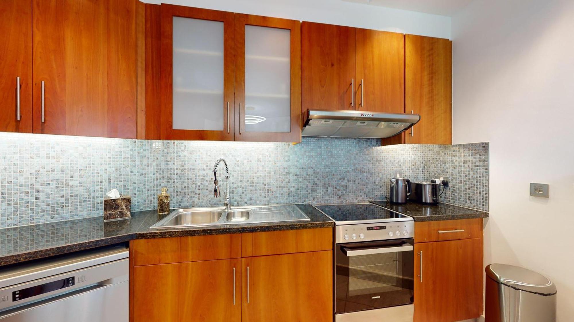 Primestay - Centrally Located 1br In Park Towers- Difc *