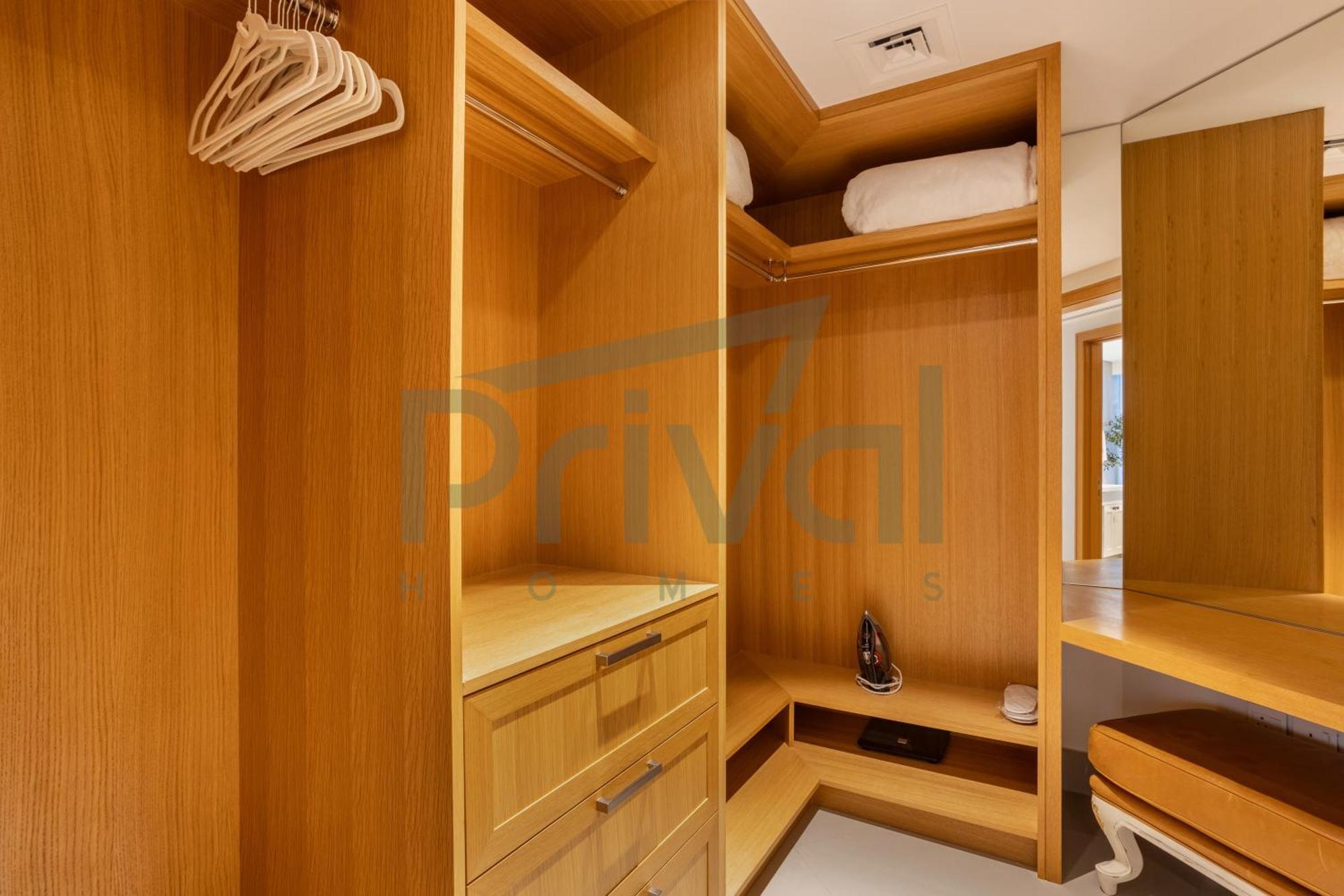 Stunning 2br Burj Khalifa & Fountain View High Flr Dubai