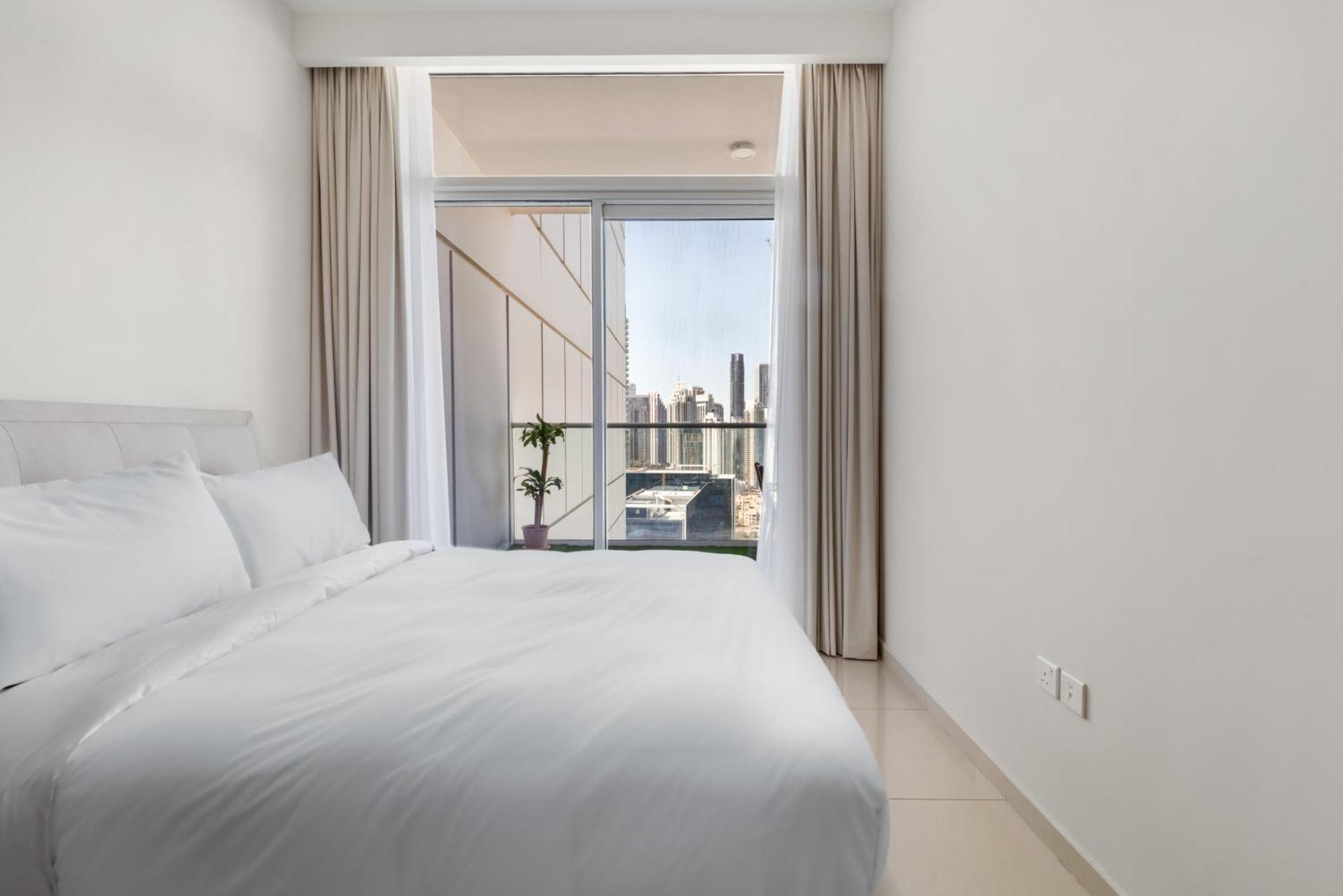 2br W Huge Terrace & Full Burj Khalifa View Apartment Dubai