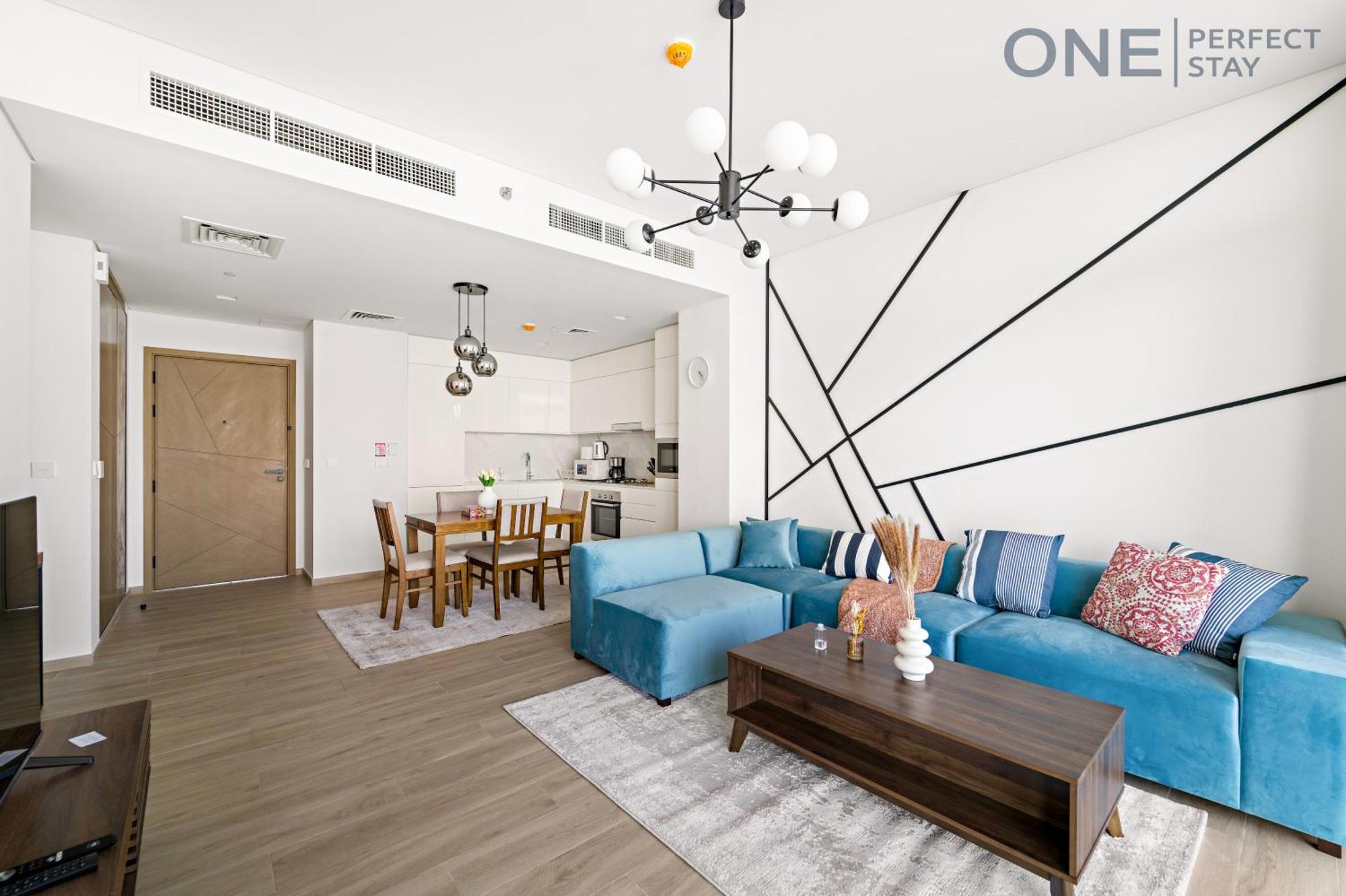Stylish 2br With Infinity Pool In Creek * Dubai