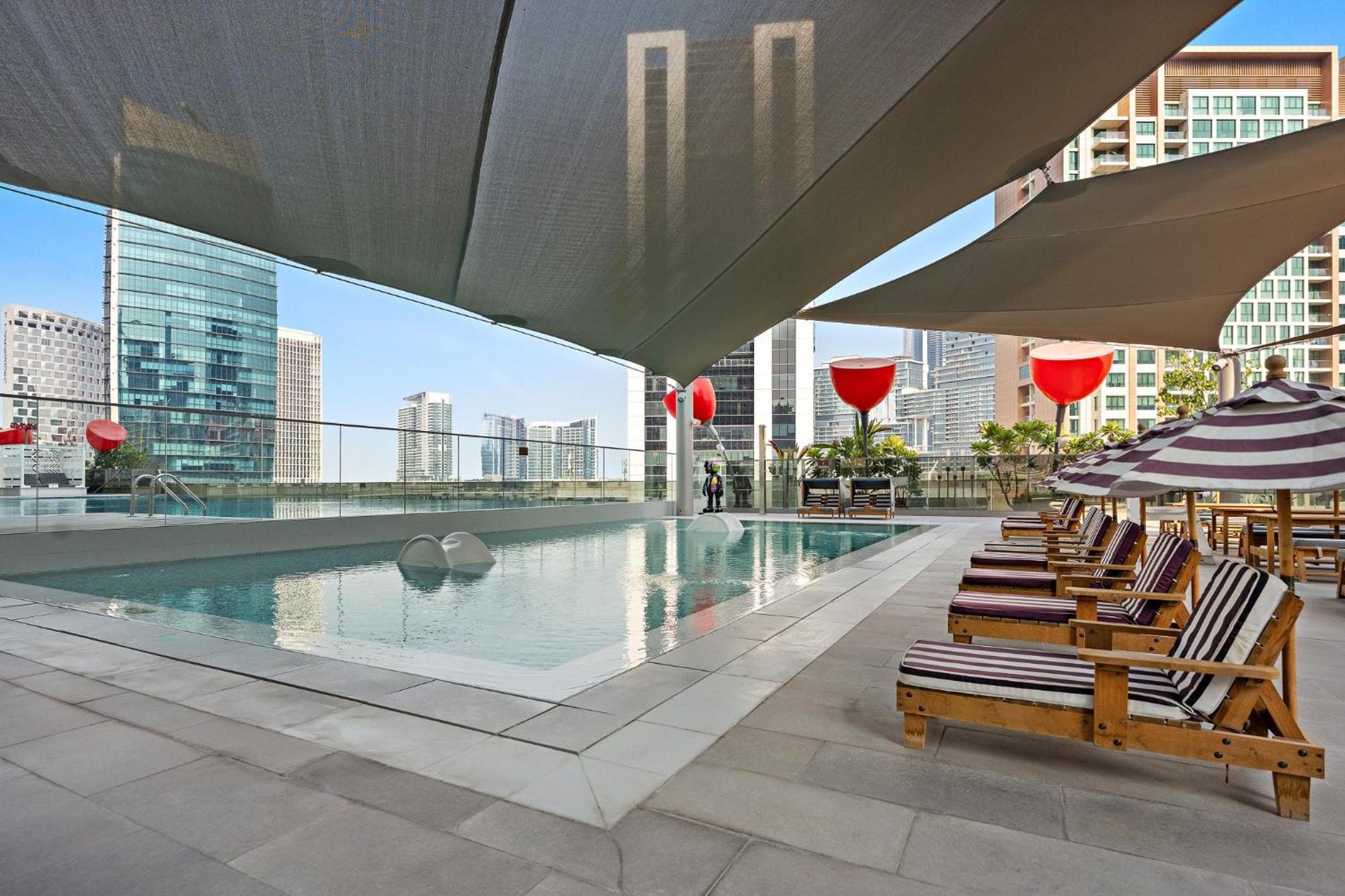 Select Stay-cozy In Mag 318 With Canal View * Dubai