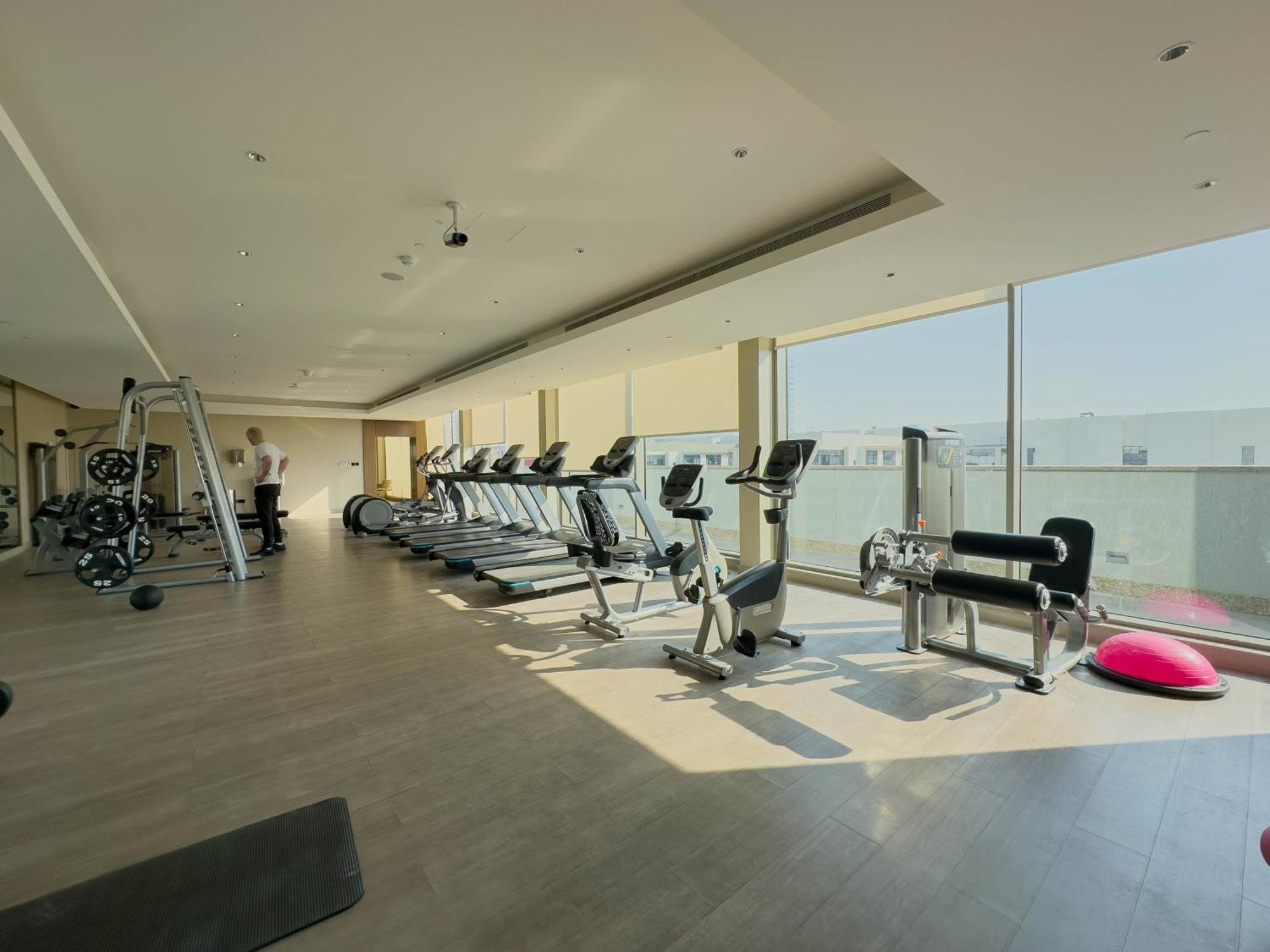 Serene Living 2br In Sobha Creek Vistas