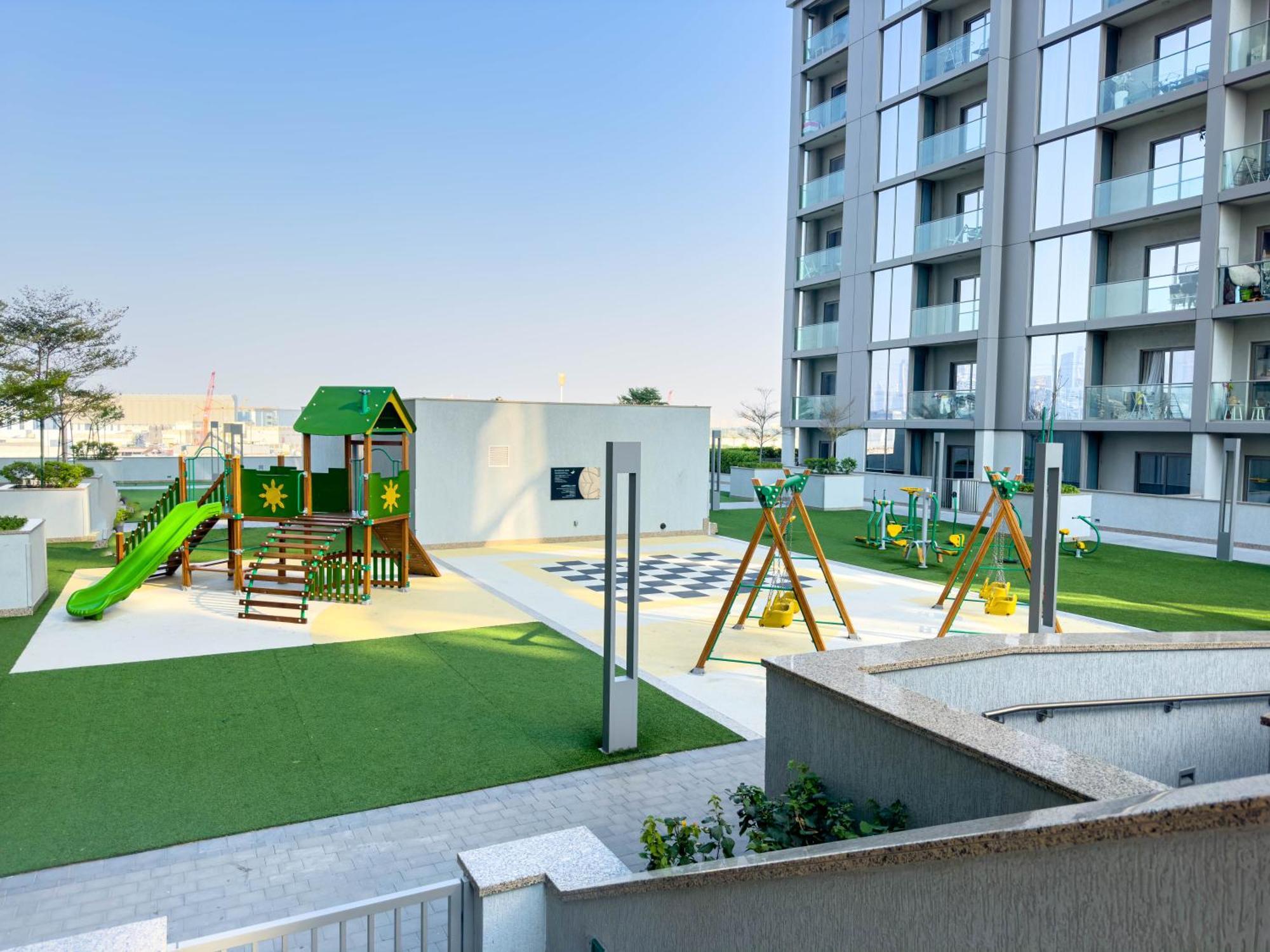 Serene Living 2br In Sobha Creek Vistas *