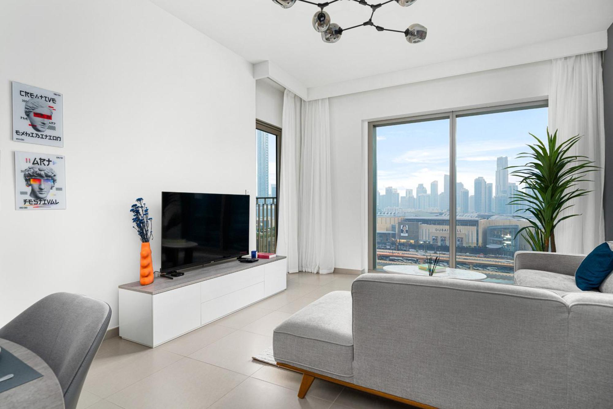 Apartment Arthouse Views - Burj Khalifa View & Mall Access Dubai