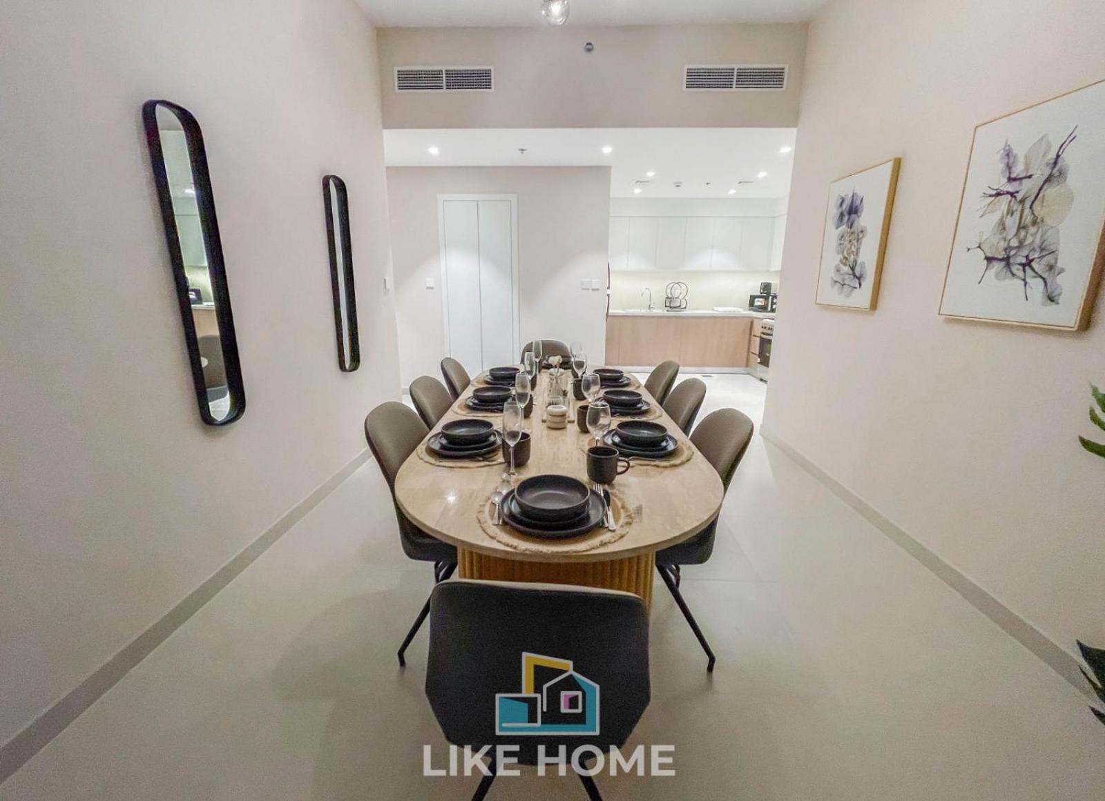 Apartment Like - 4901 Spacious & Cozy 2bhk In The Grand Creek