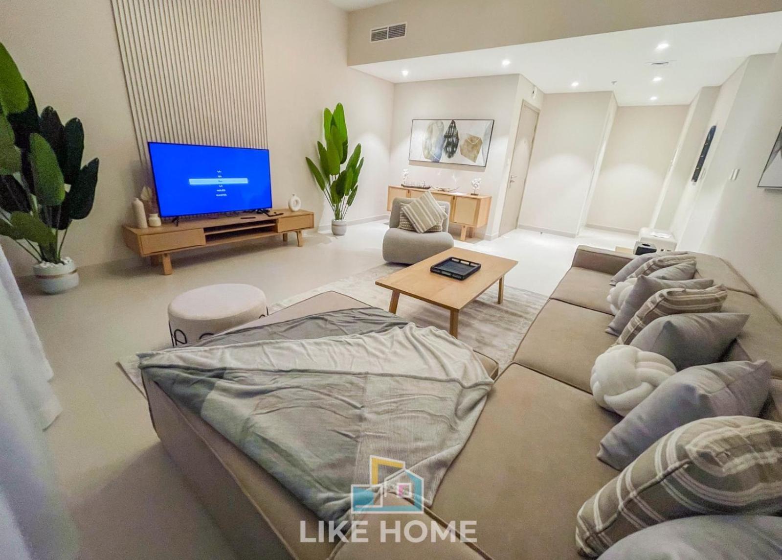 Like - 4901 Spacious & Cozy 2bhk In The Grand Creek Apartment Dubai