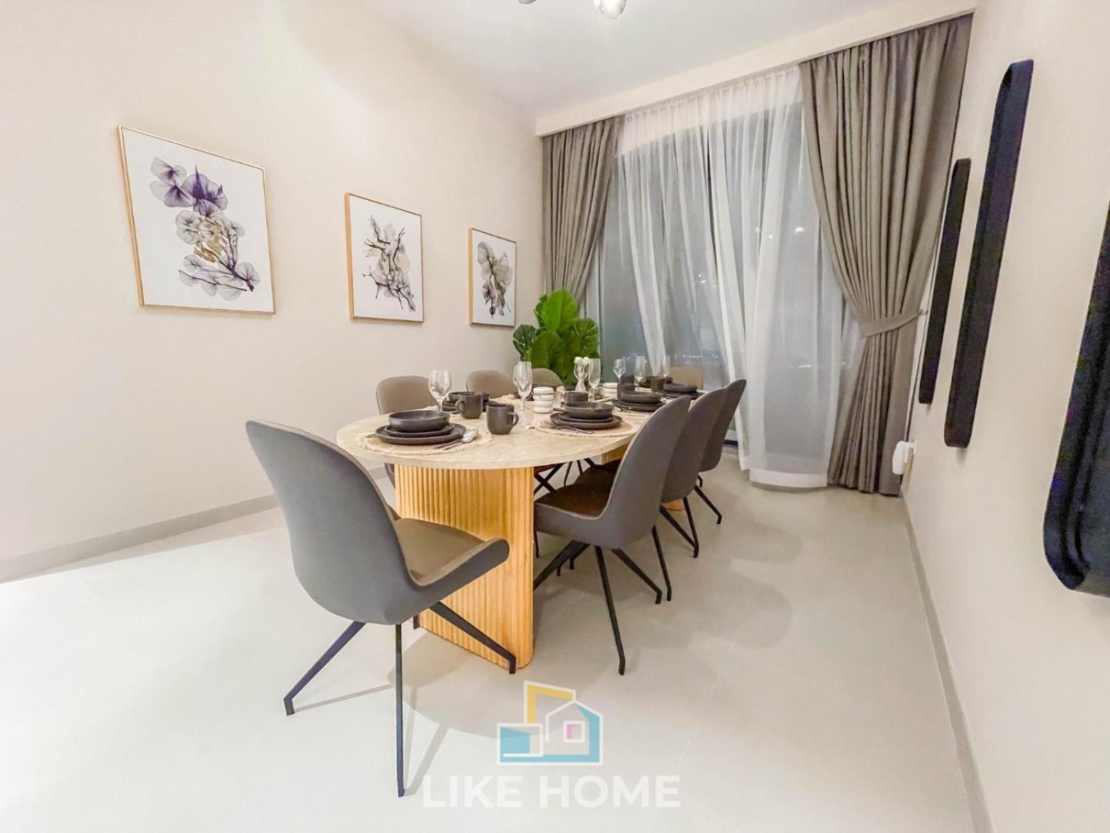 Like - 4901 Spacious & Cozy 2bhk In The Grand Creek Apartment