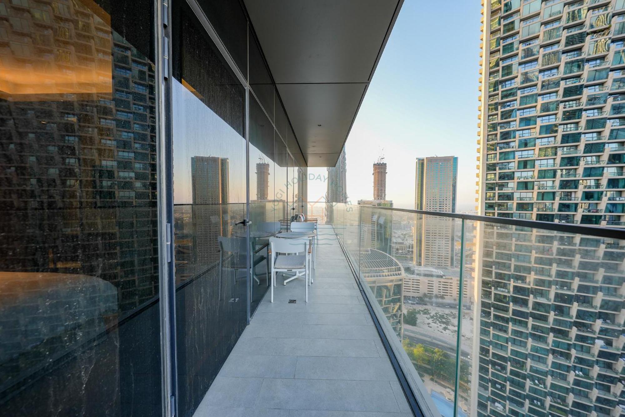 3 Bhk Luxury Living At The Address Opera Dubai