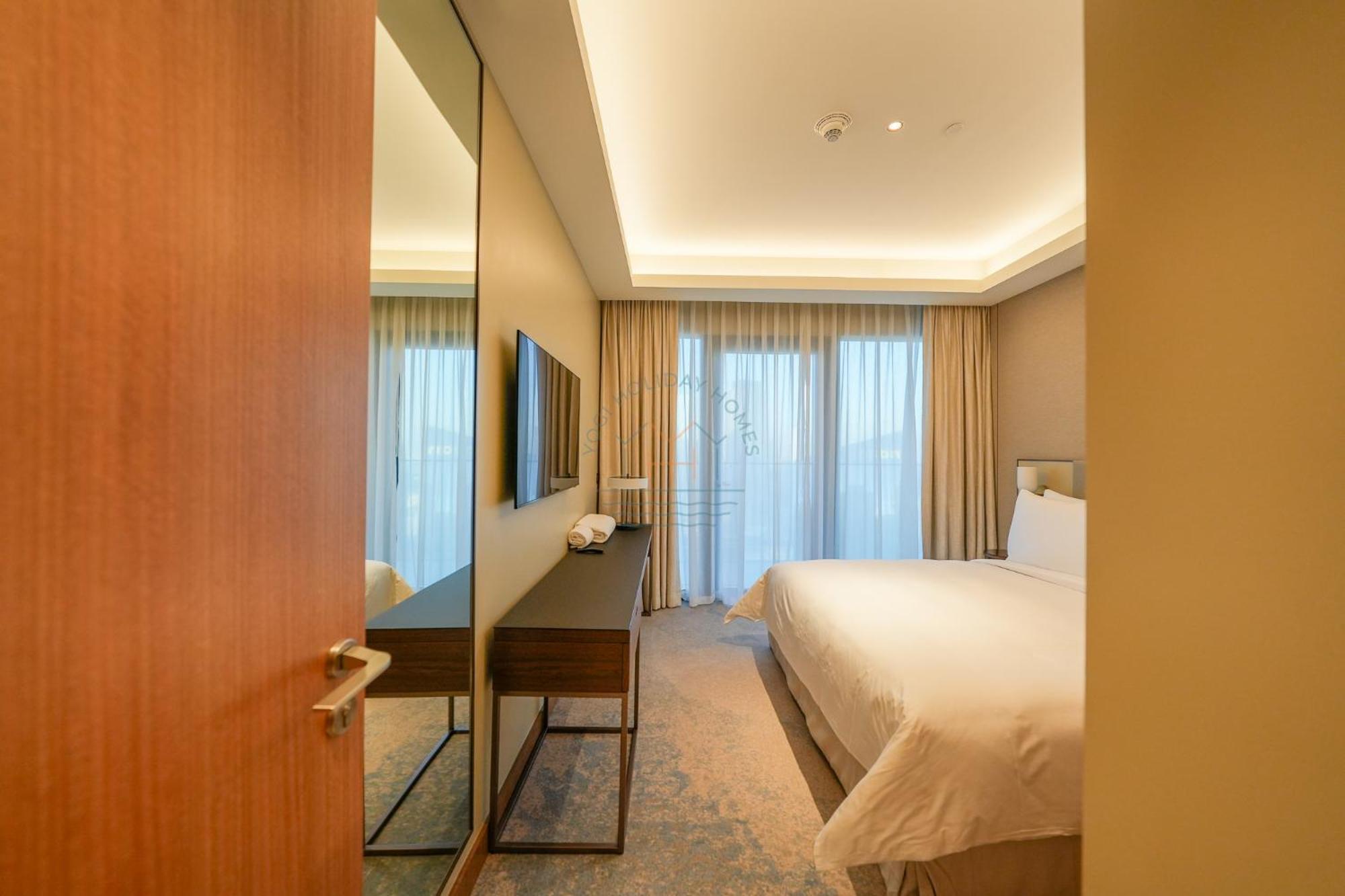 3 Bhk Luxury Living At The Address Opera Apartment Dubai