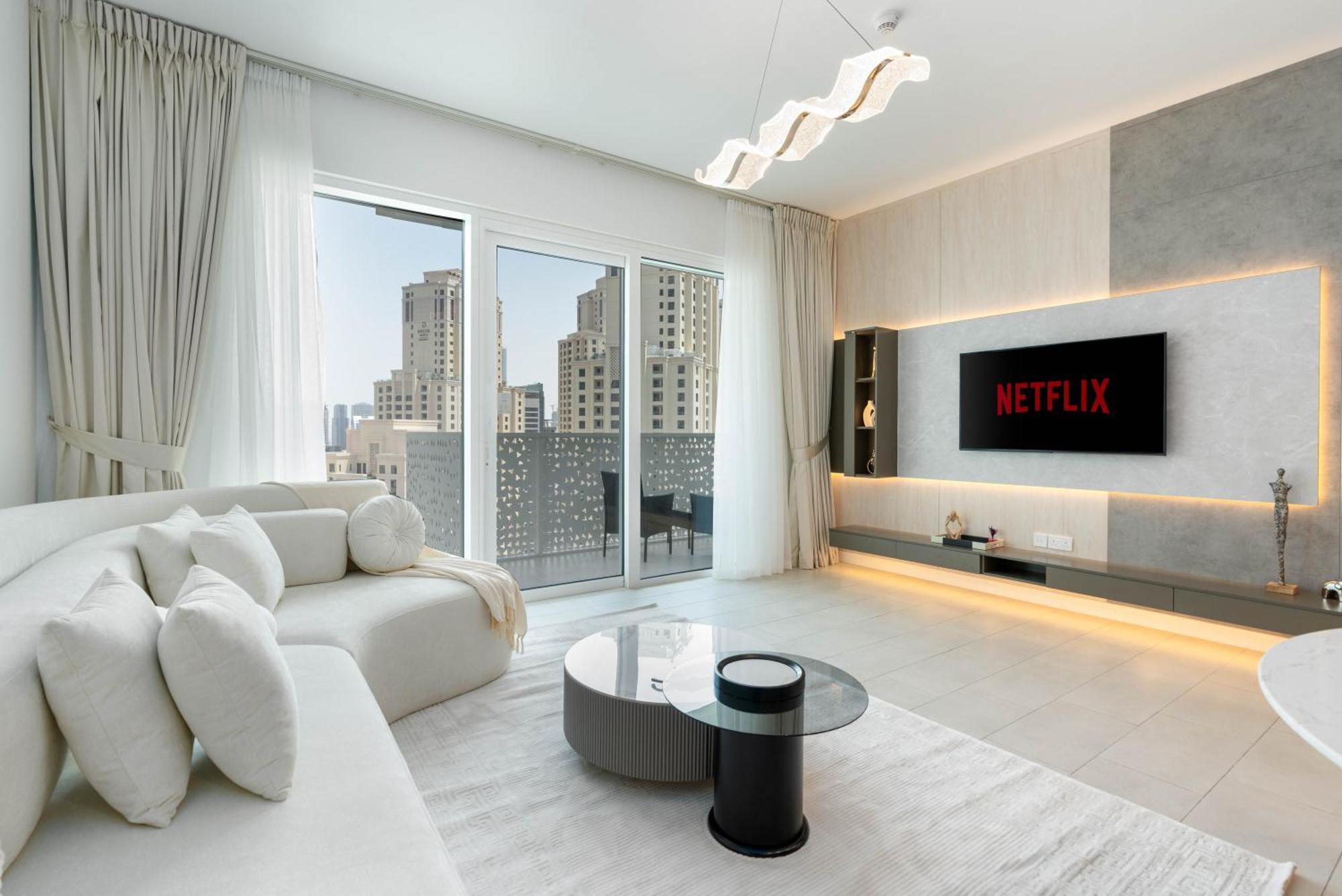 Luxurious 1br At La Vie, Jbr - Free Private Access - Ahlan Hh Apartment *