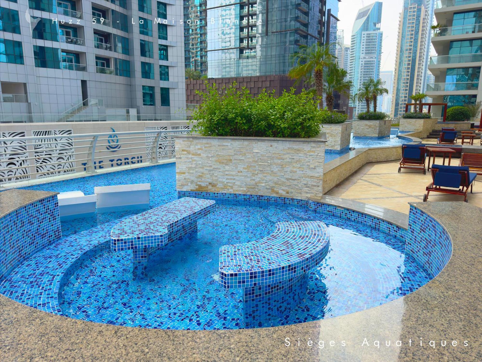 Huzz 59 - La Maison Blanche Apartment Dubai